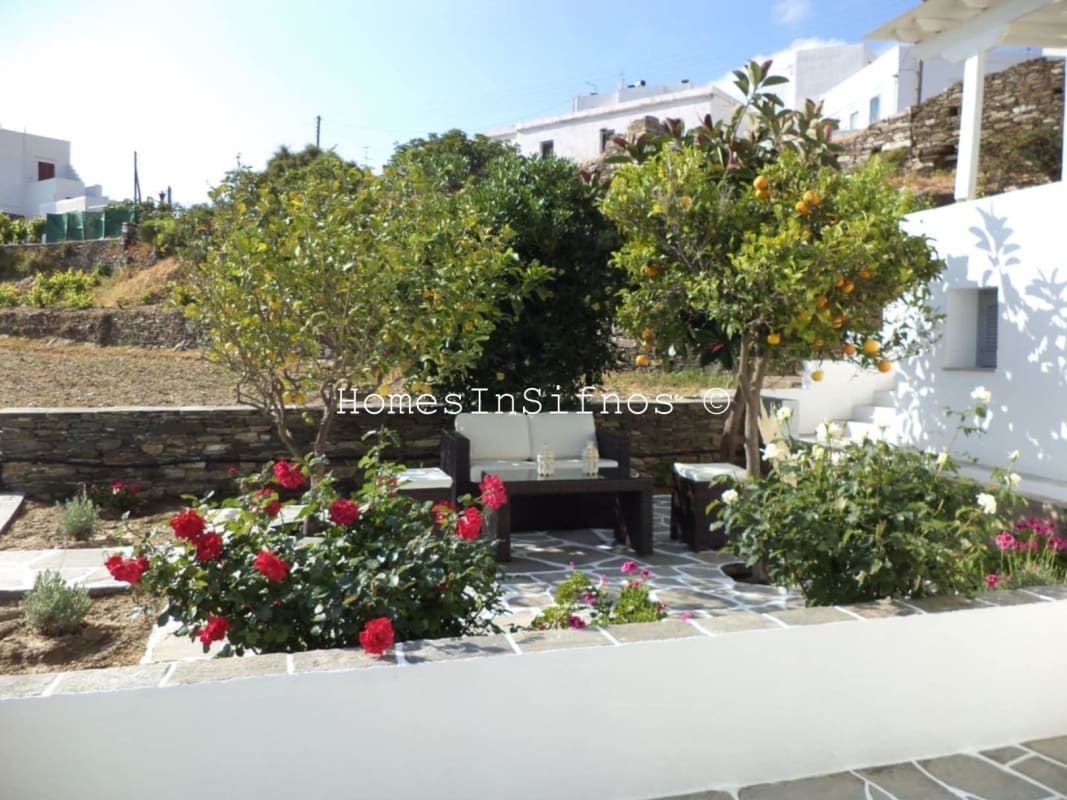 Three Level Sea View House - 7
