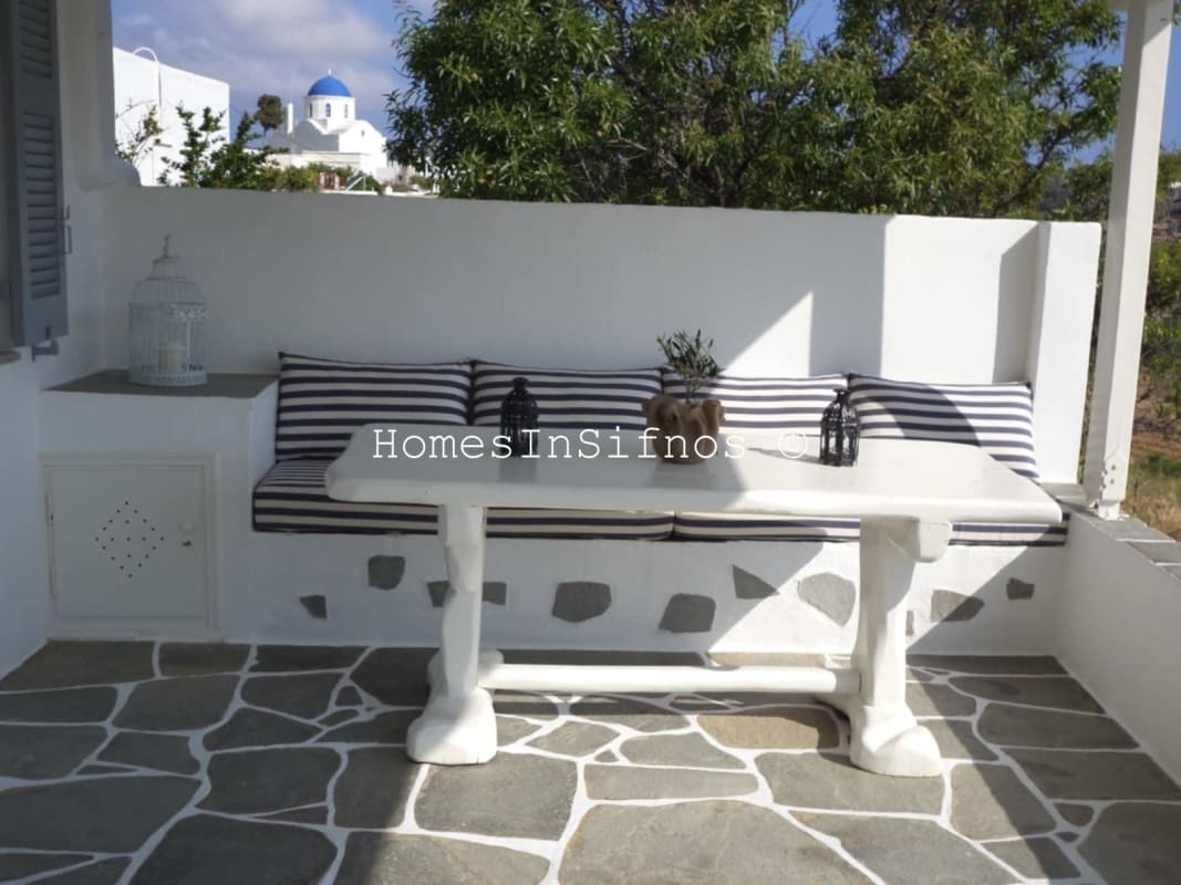 Three Level Sea View House - 10
