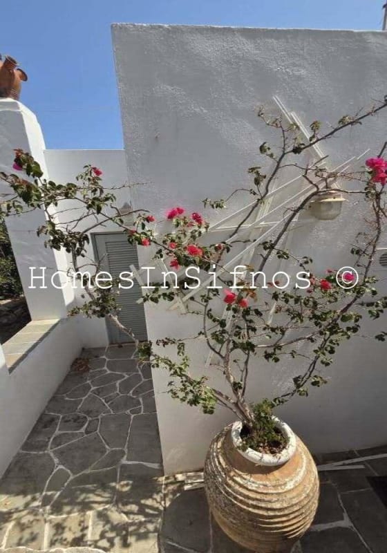 Three Level Sea View House - 18