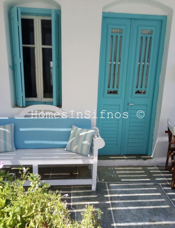 Apollonia Detached House For Sale - 8