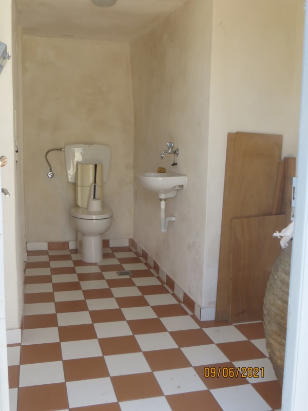 Katavati Detached House For Sale - 15