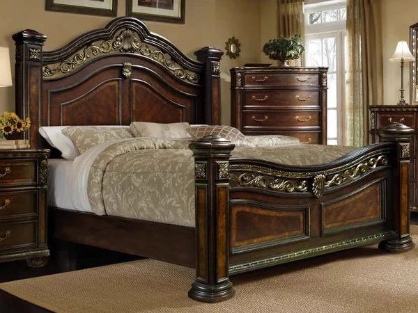 Tufted Curved Carved