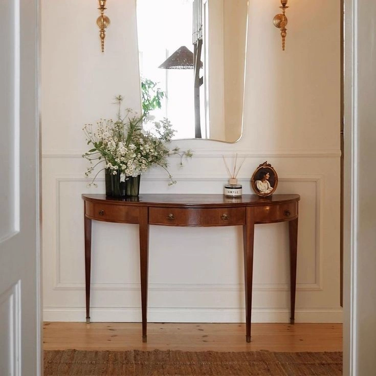 Slim Demilune Entry Console