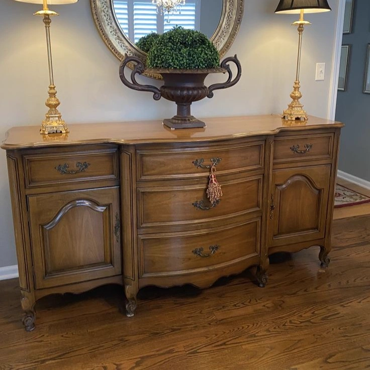 Emerald Regency Nine-Drawer Dresser