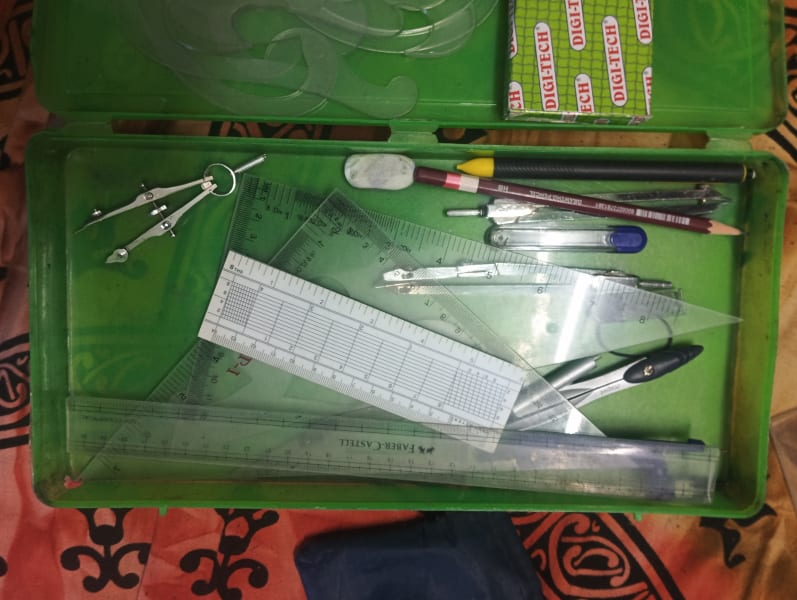 engineering drawing Kit - Media 2