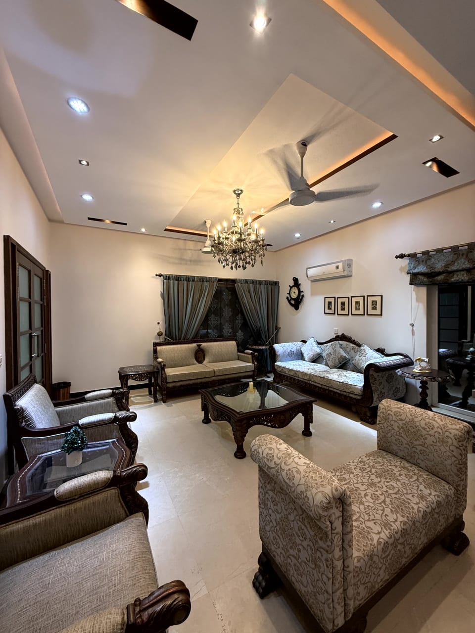 Luxury and Spacious 1BR | Library & Cinema Access