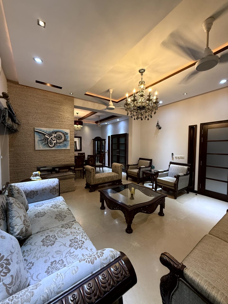 Luxury and Spacious 1BR | Library & Cinema Access