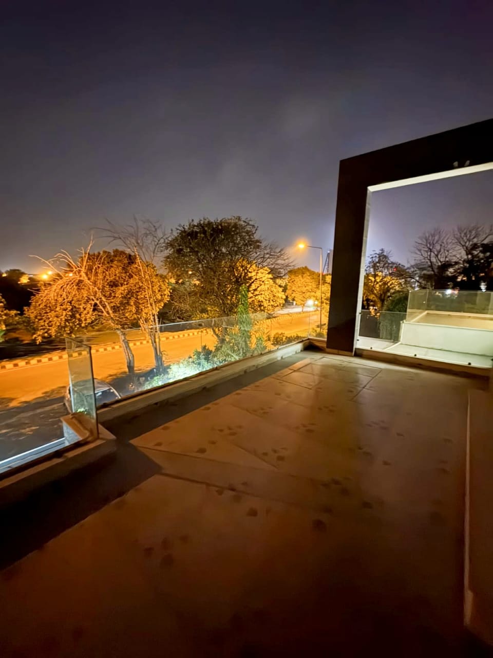 DHA Phase 5 Luxury Villa | Pool, Cinema & Elevator