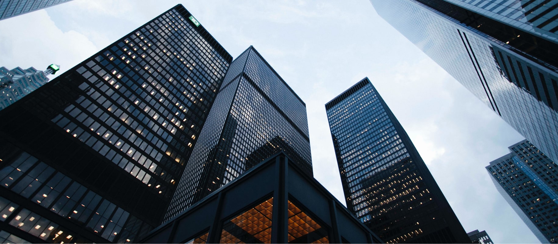 封面圖：Enterprise Software