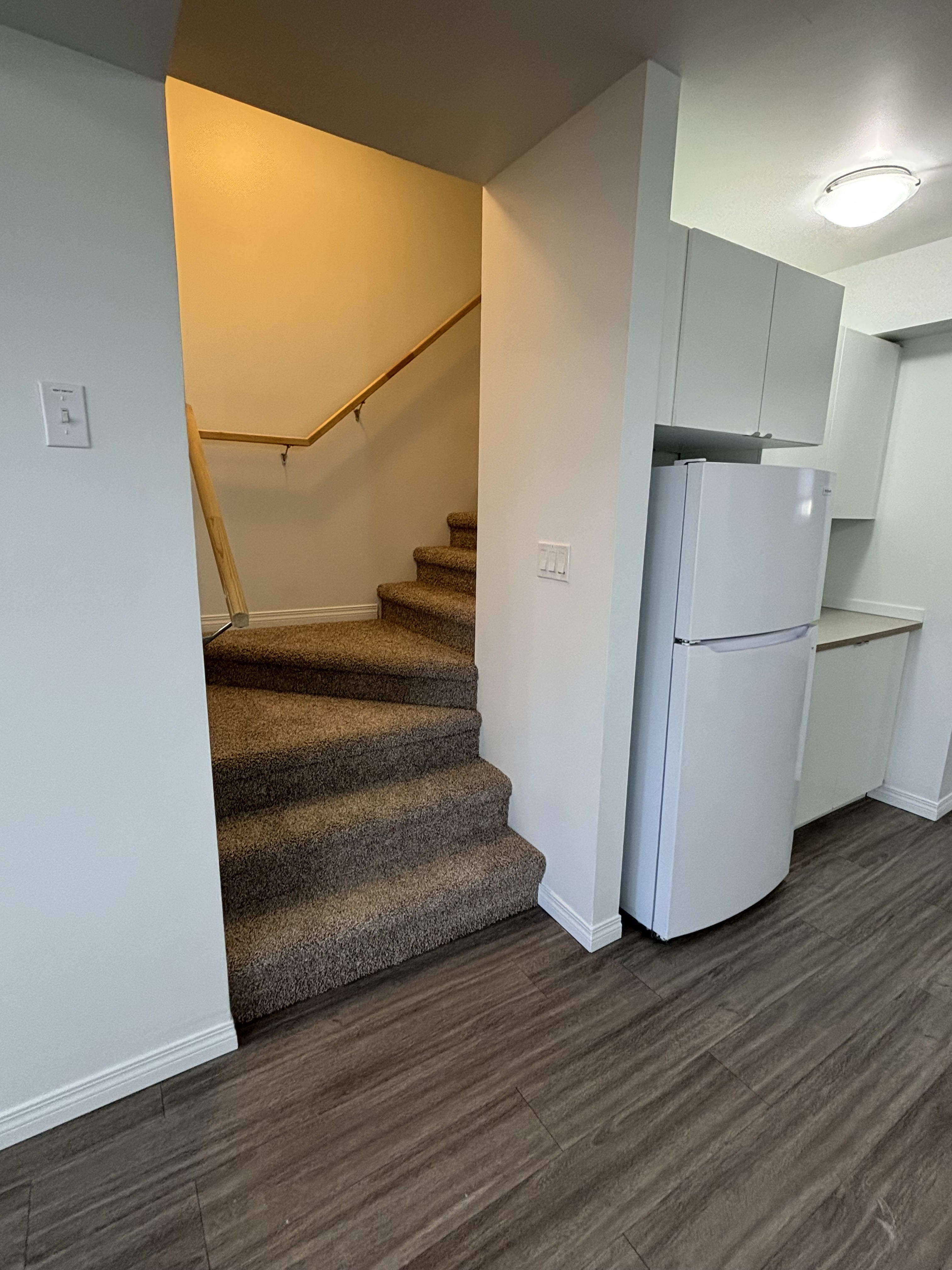 6 Bedroom 3.5 Bath Full House thumbnail 6