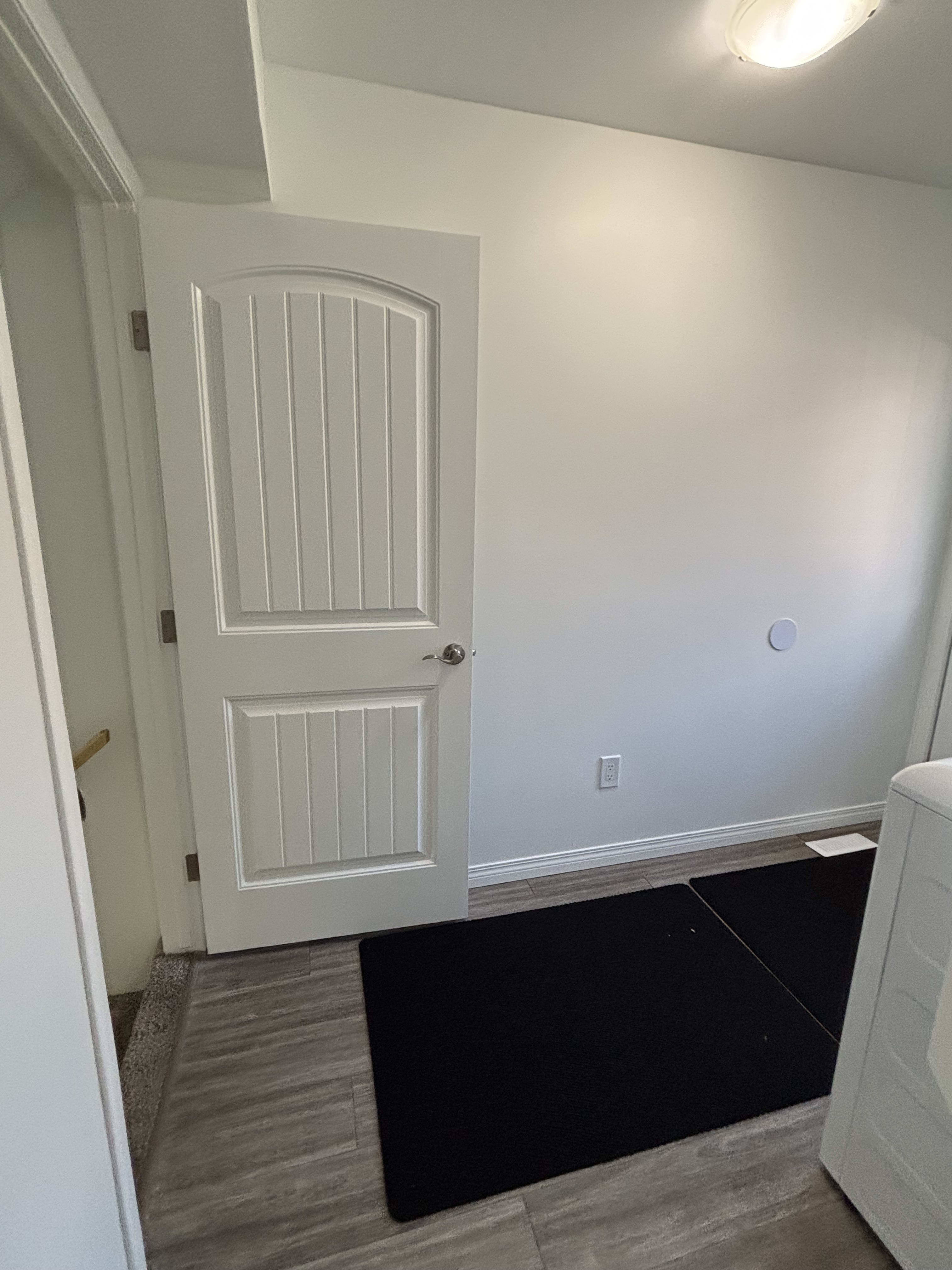 6 Bedroom 3.5 Bath Full House thumbnail 10