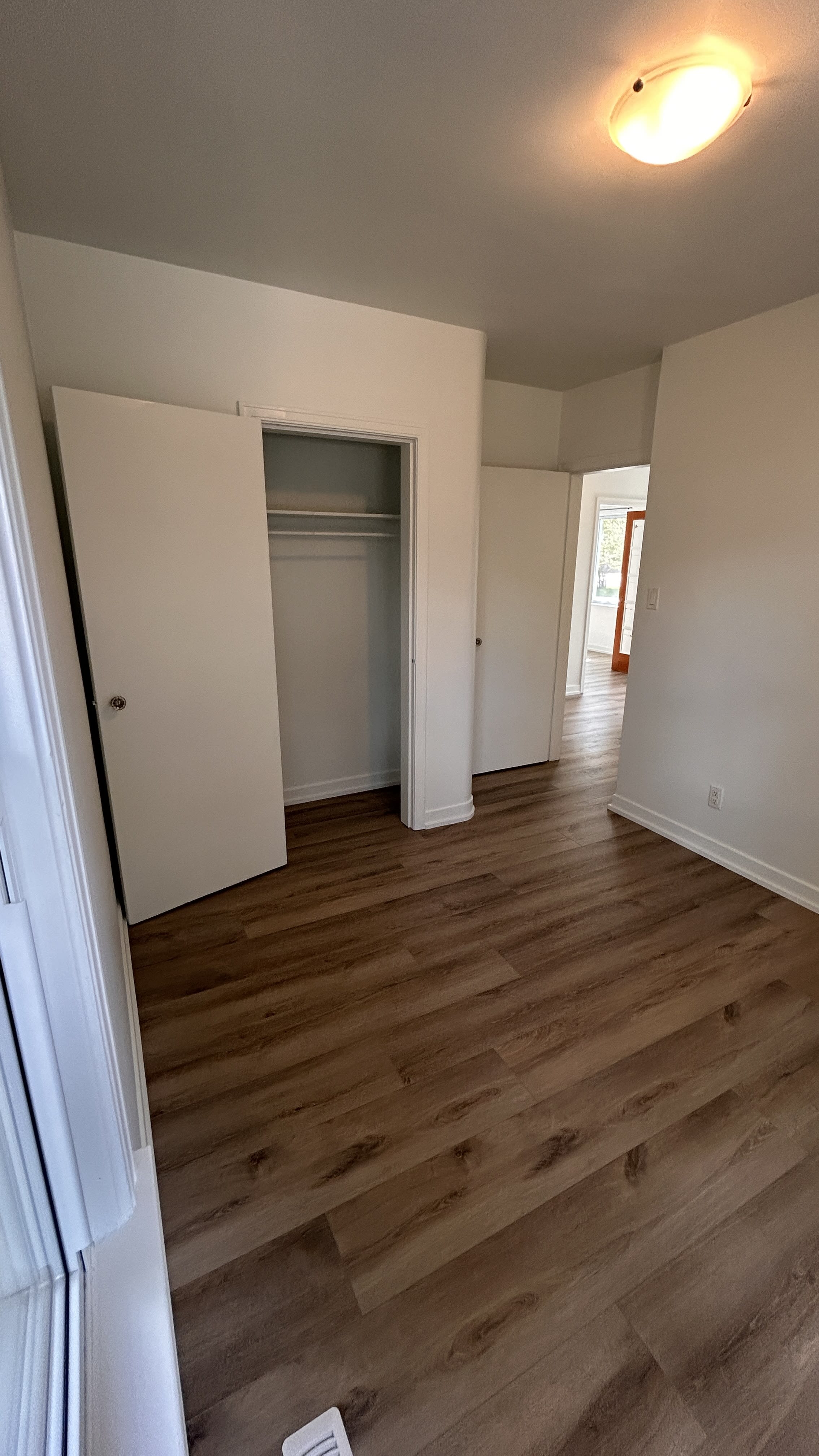 4-bedroom, 3-bath main floor home thumbnail 25