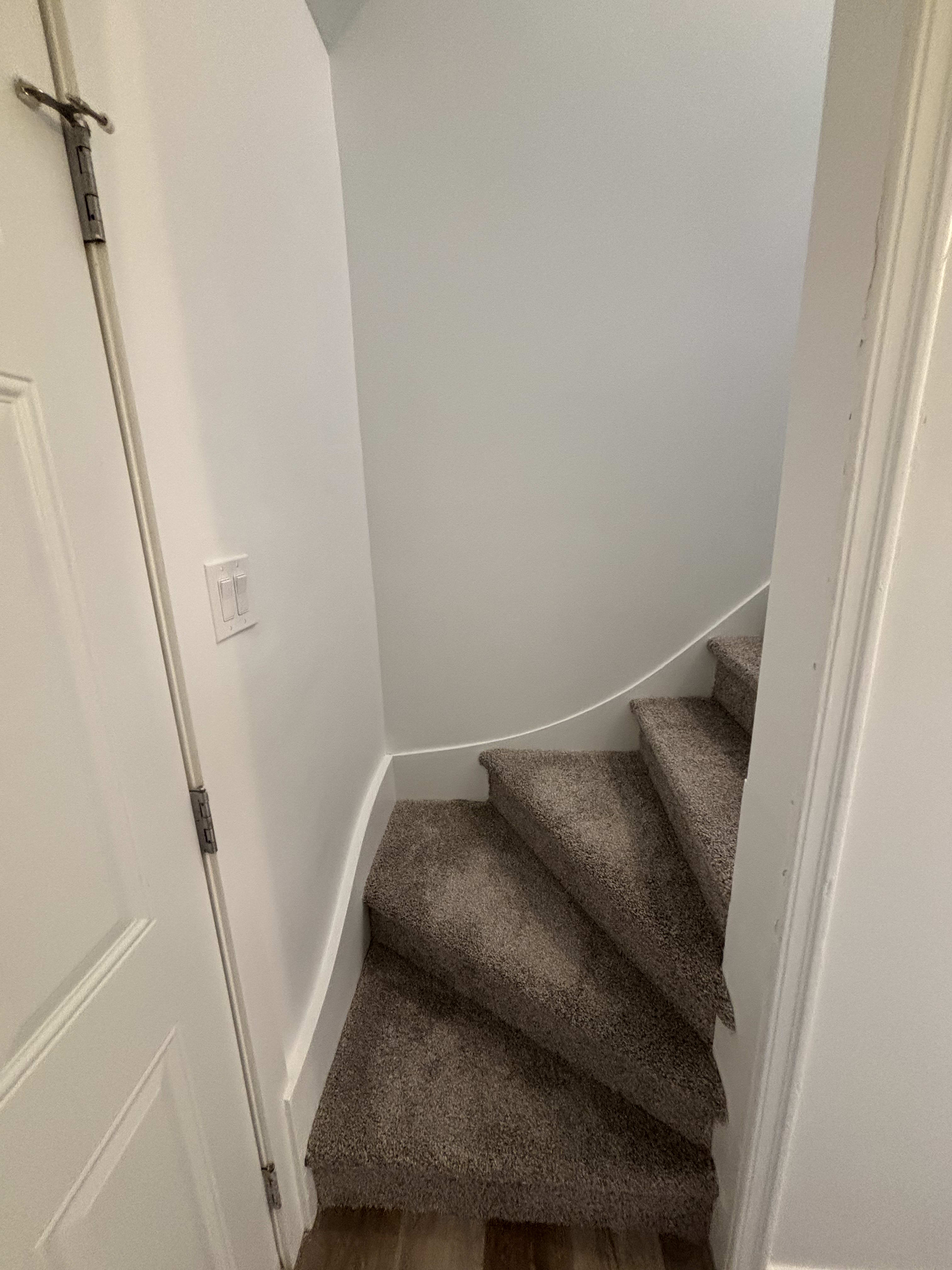 4 Bedroom, 2 Bathroom Full House thumbnail 17