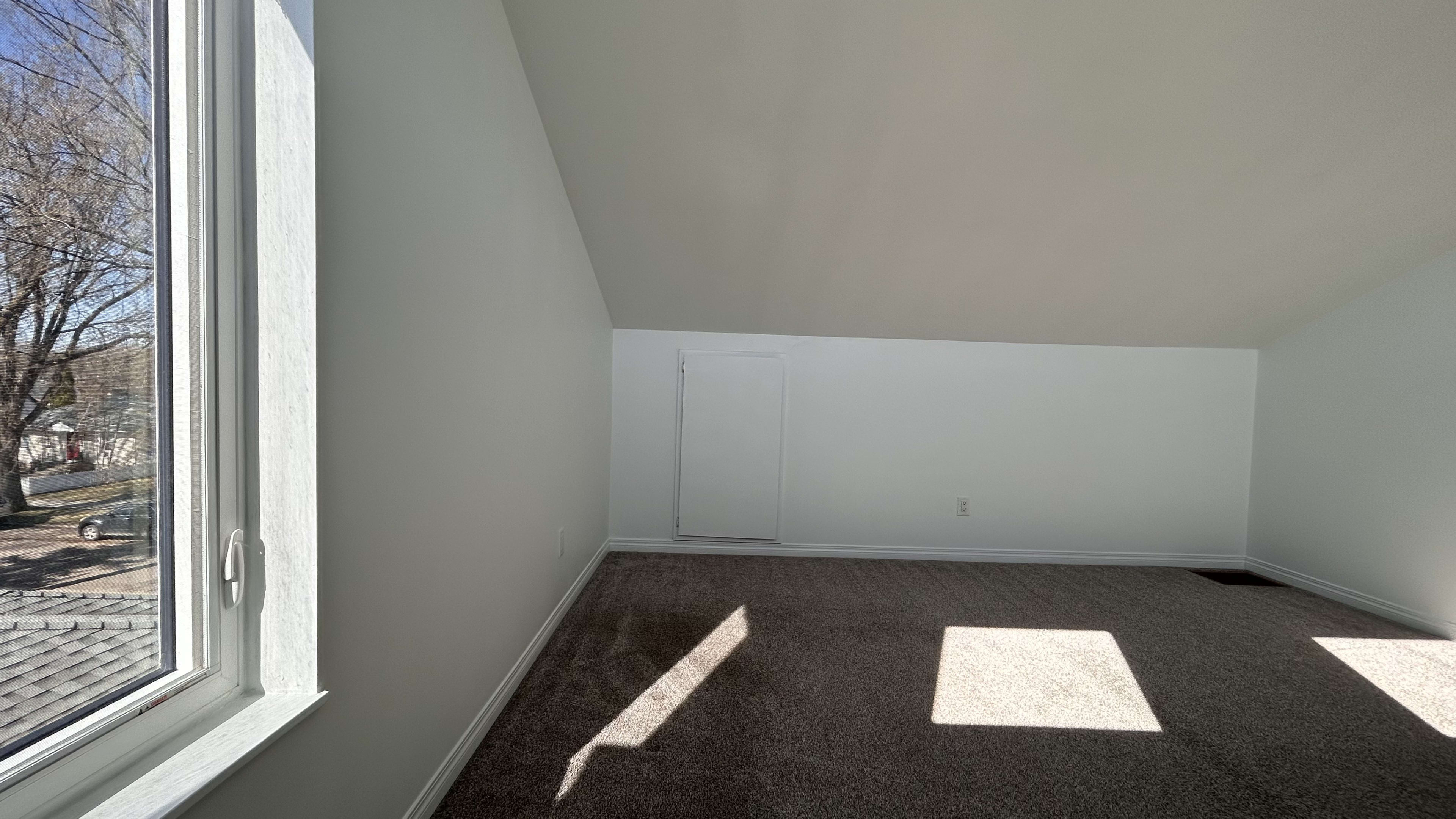 4-bedroom, 2.5-bath main floor home thumbnail 34