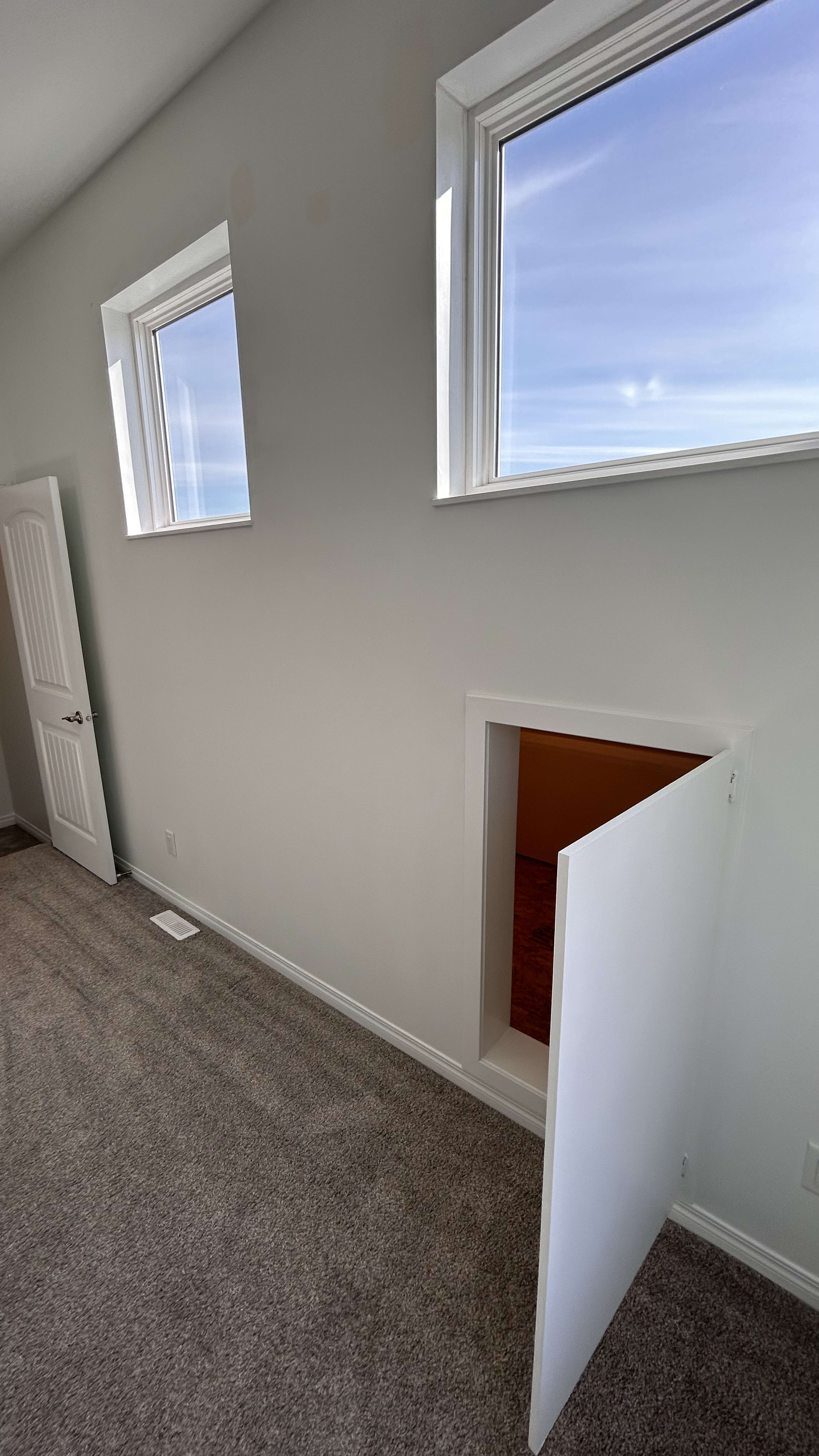 4-bedroom, 2.5-bath main floor home thumbnail 32