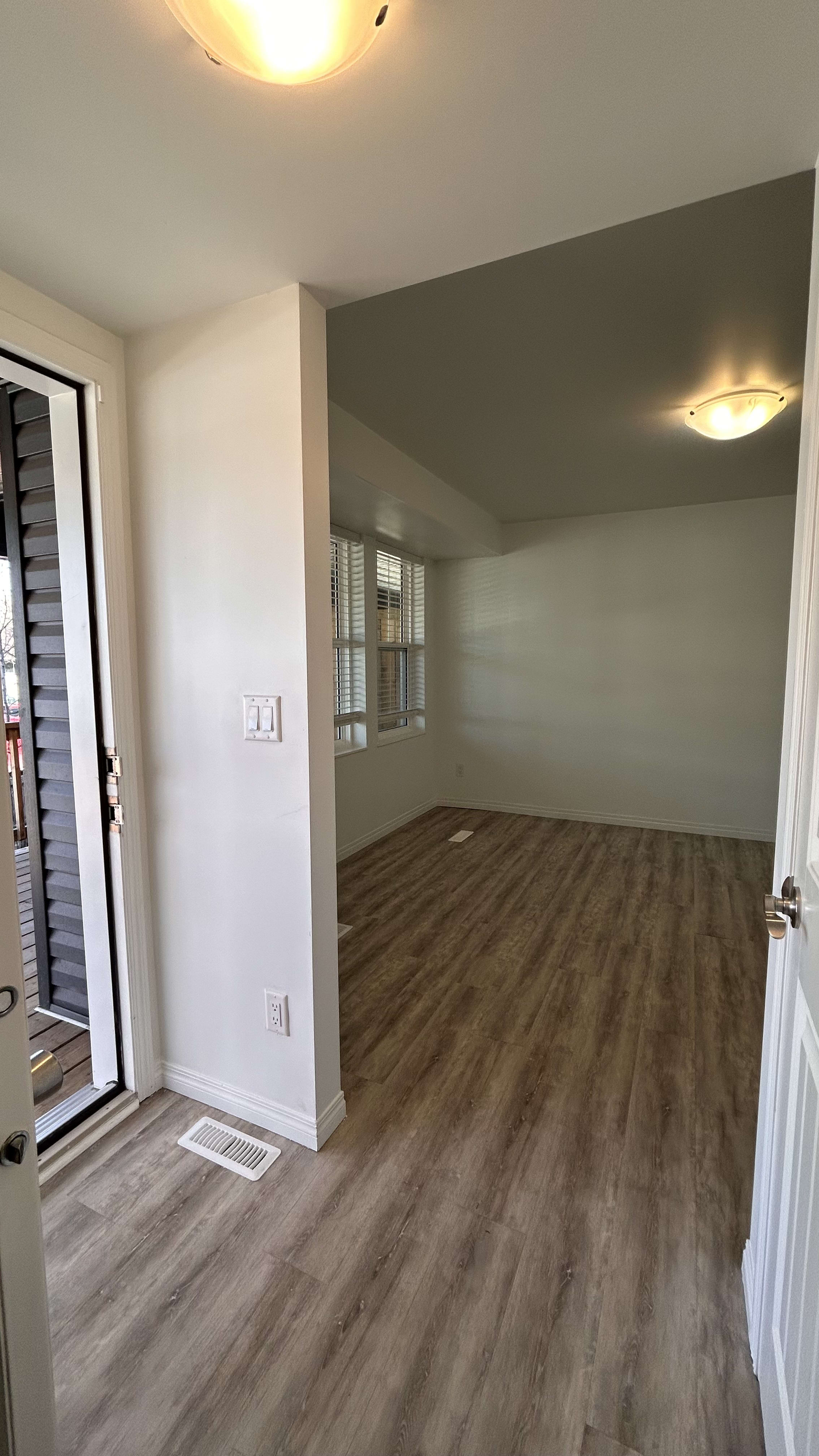 4-bedroom, 2.5-bath main floor home thumbnail 7