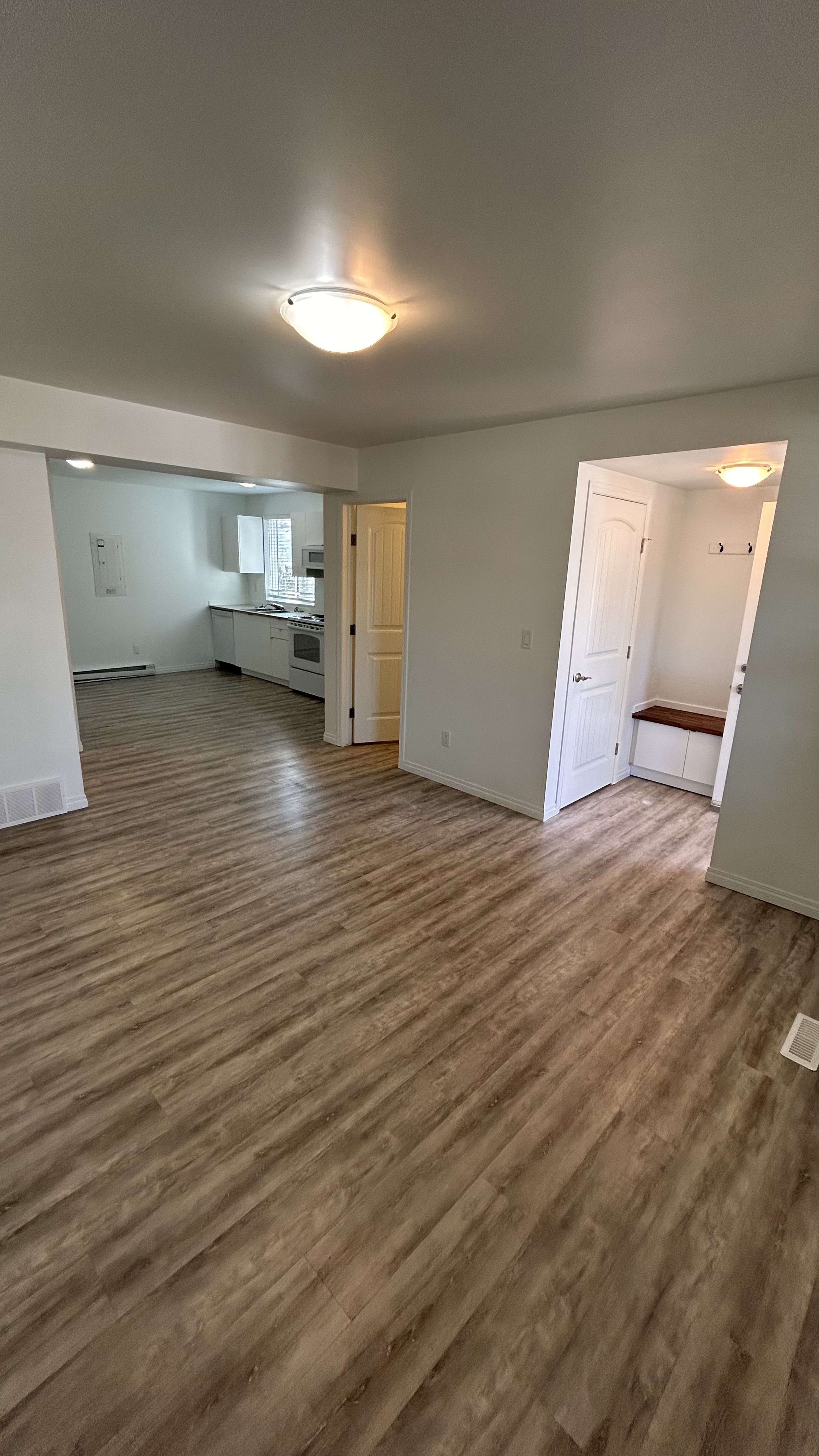 4-bedroom, 2.5-bath main floor home thumbnail 10
