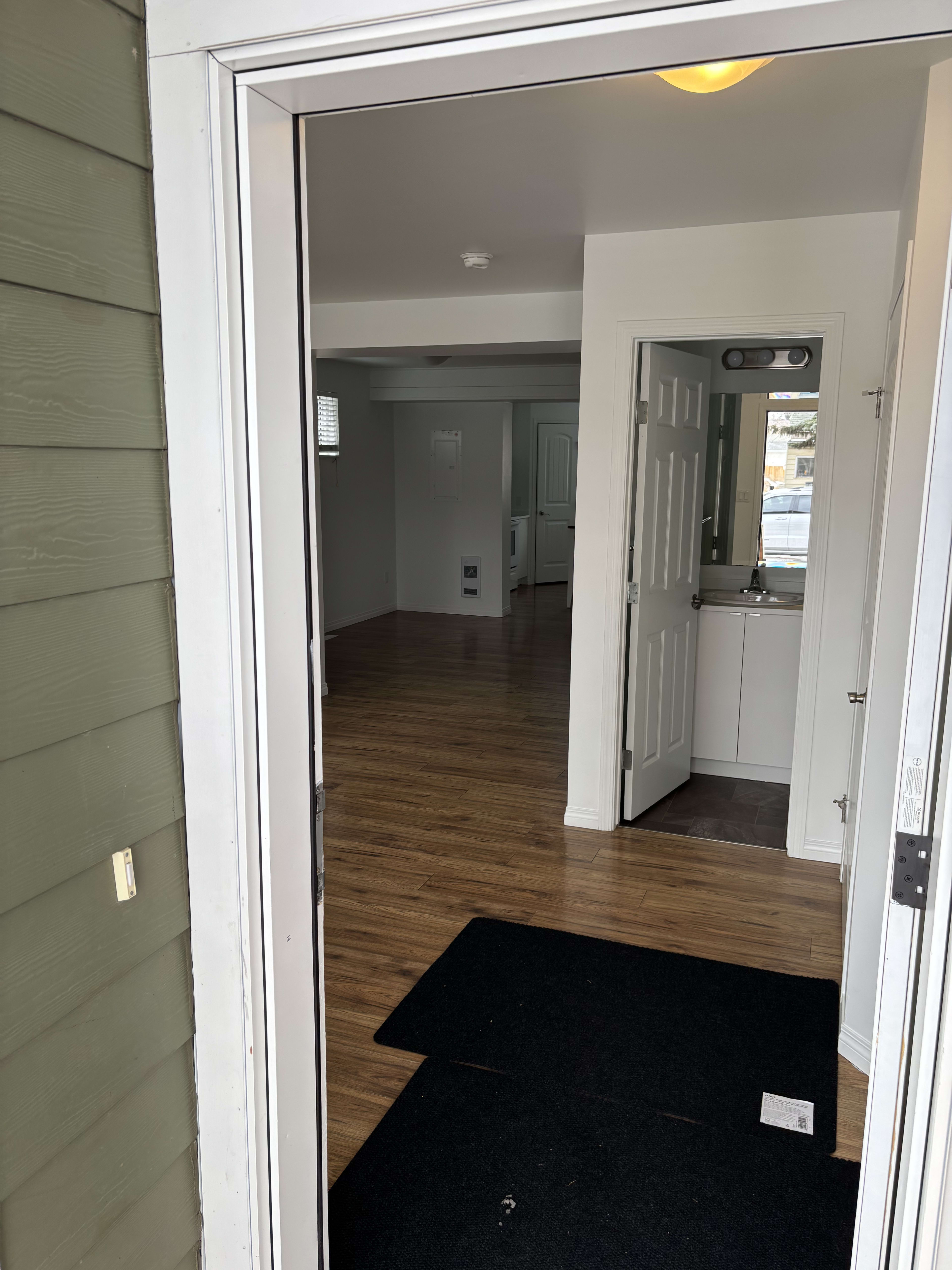 4 Bedroom, 2.5 Bathroom thumbnail 5
