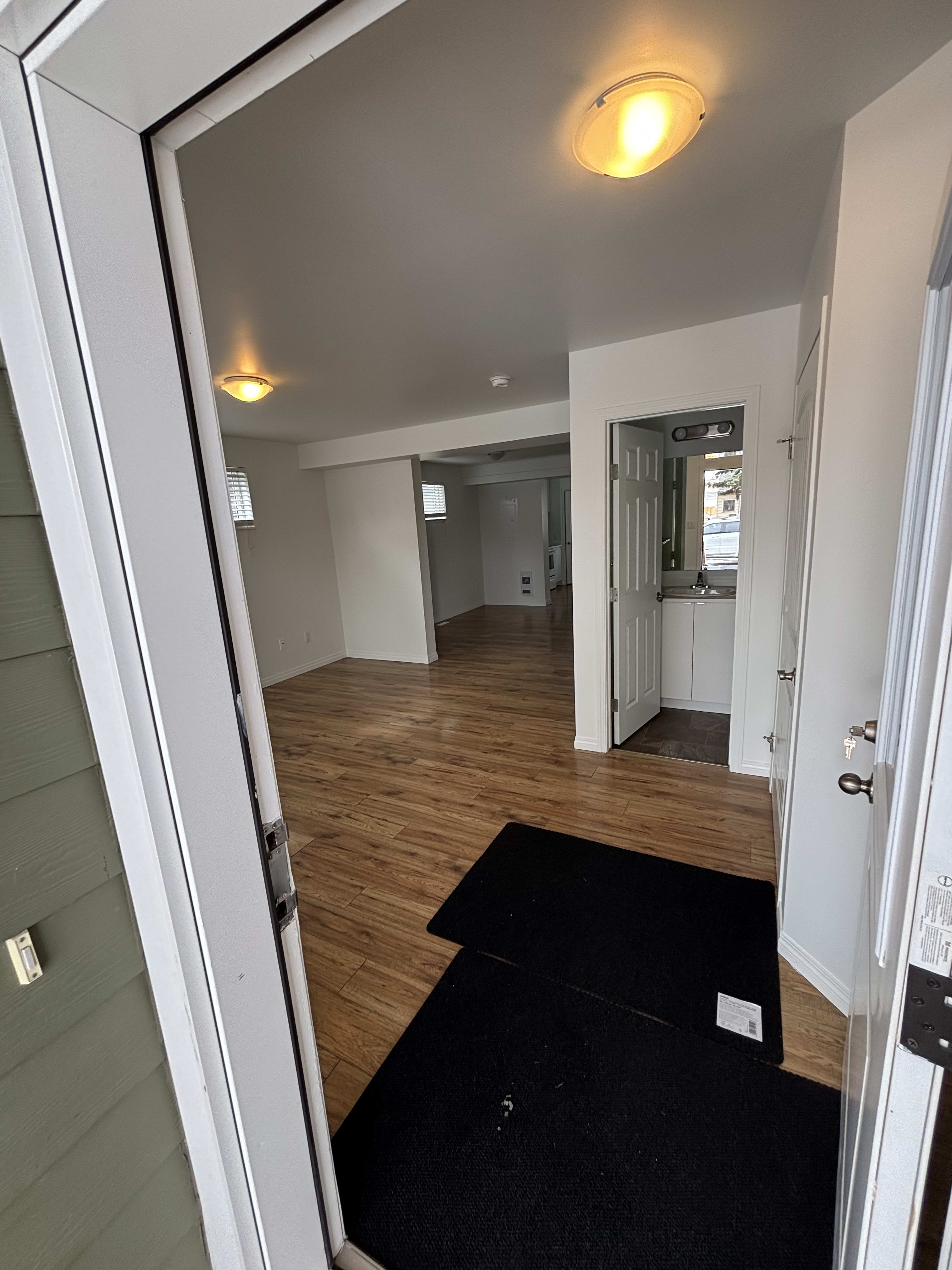 4 Bedroom, 2.5 Bathroom thumbnail 7