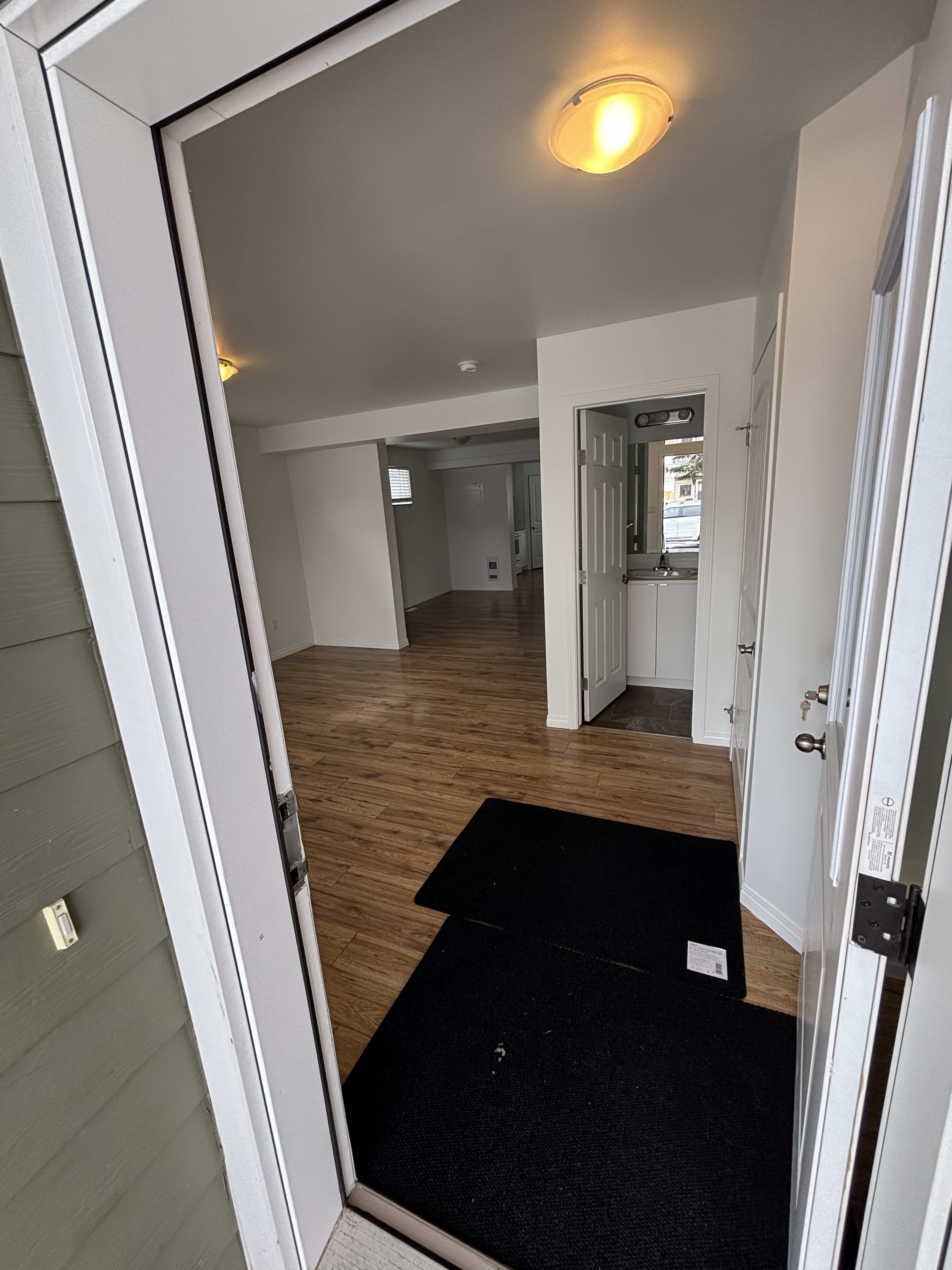 4 Bedroom, 2.5 Bathroom thumbnail 8