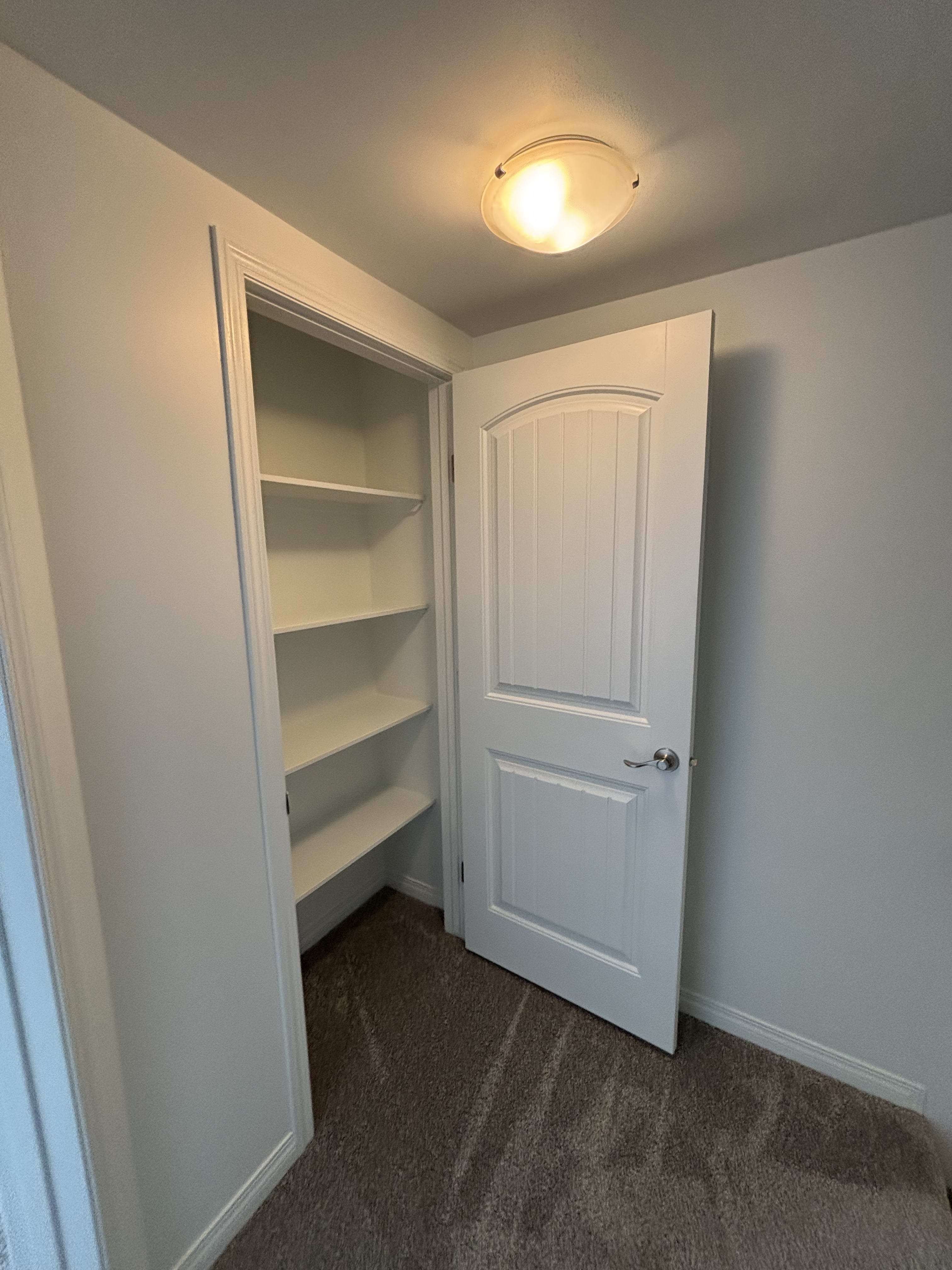 4 Bedroom, 2.5 Bathroom thumbnail 25