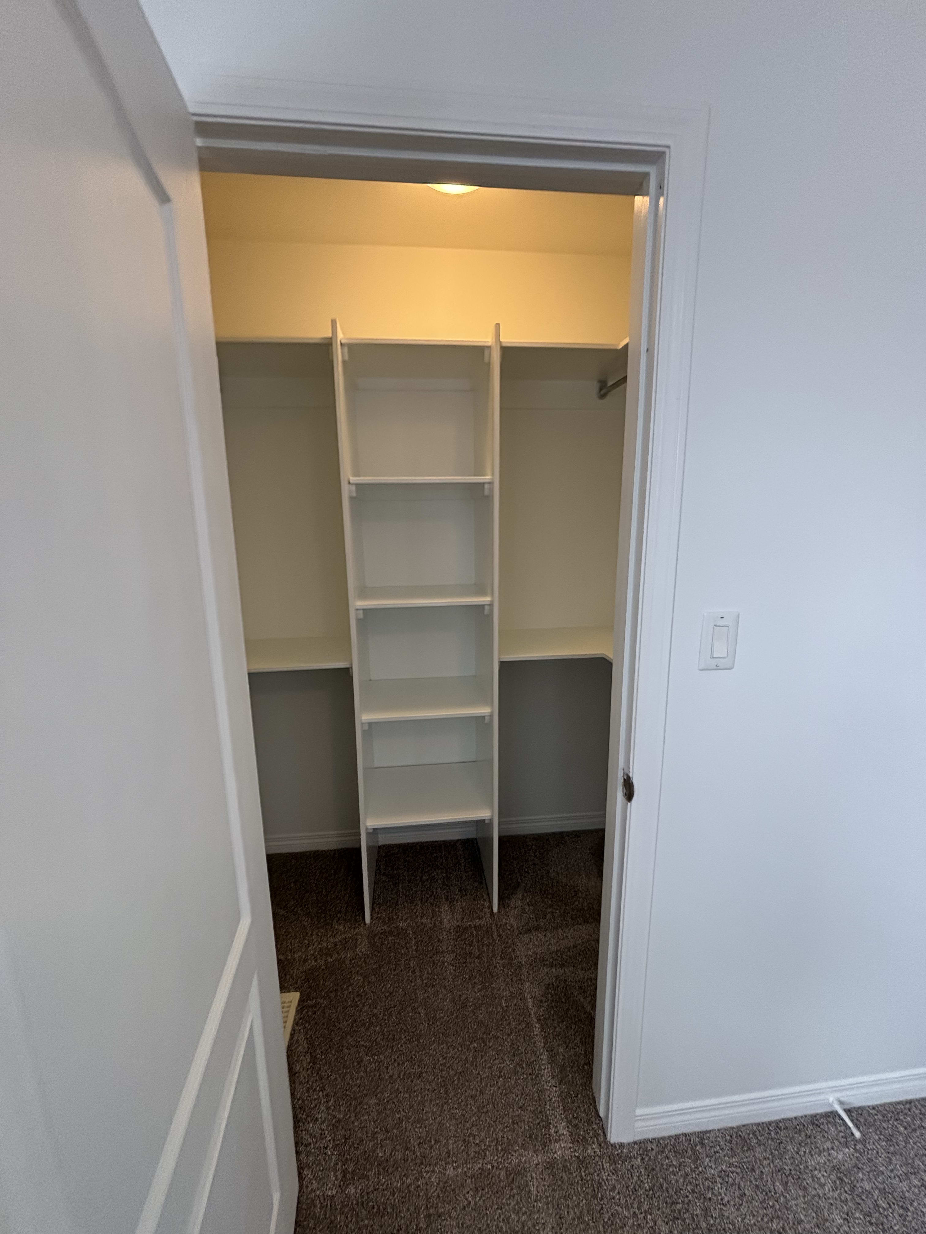 4 Bedroom, 2.5 Bathroom thumbnail 26