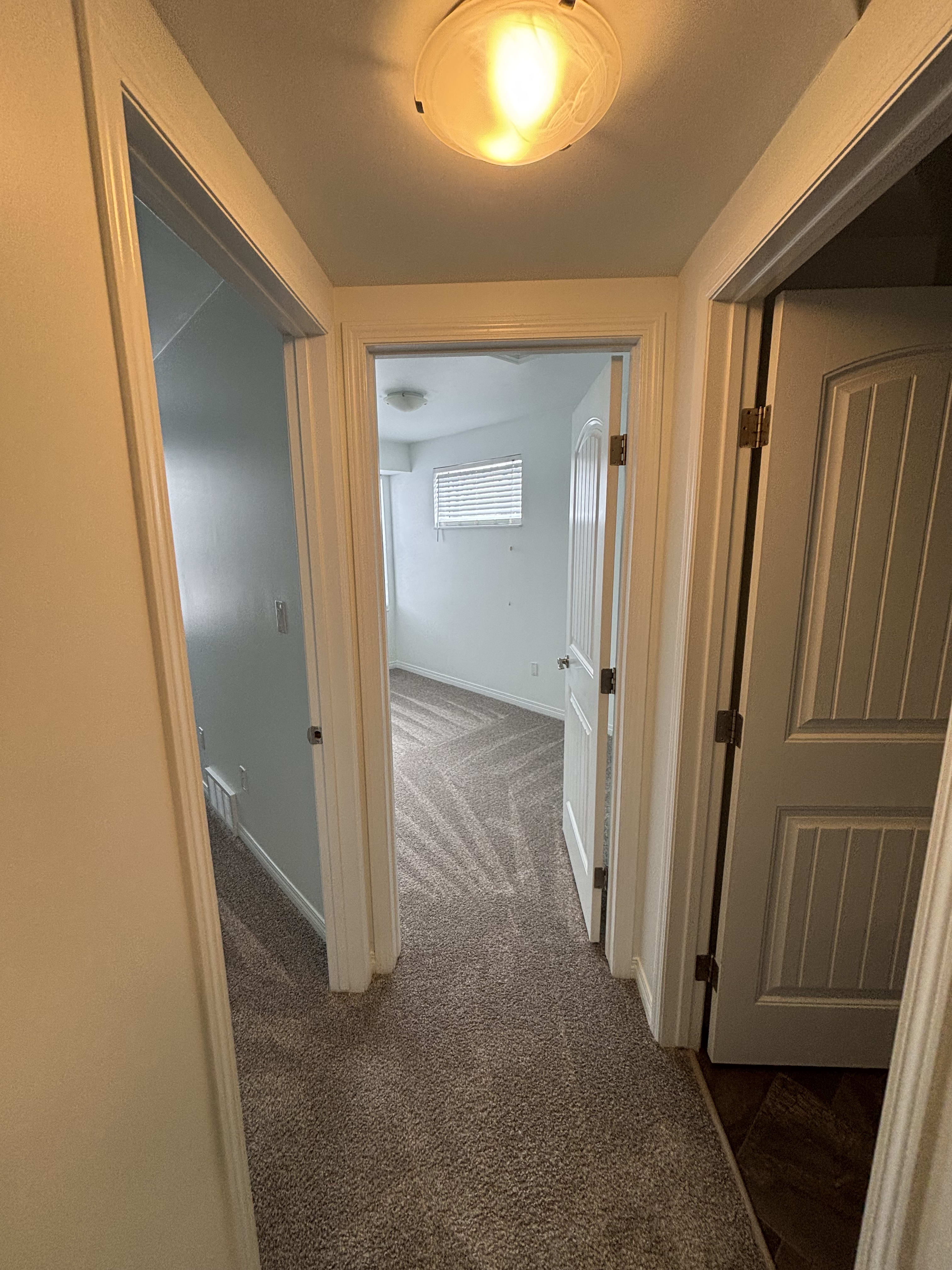 4 Bedroom, 2.5 Bathroom thumbnail 34