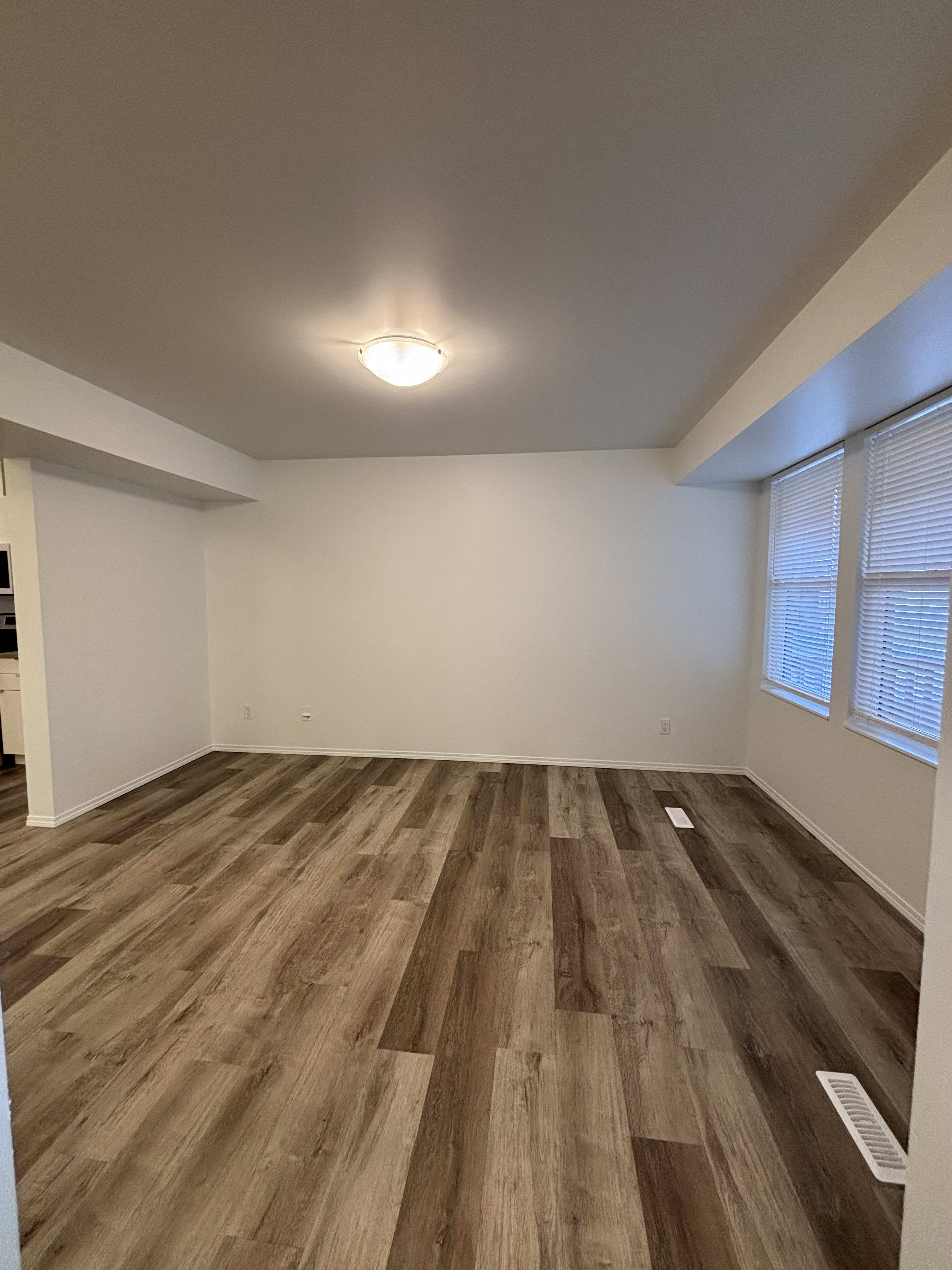 3-bedroom, 2.5-bath main floor home thumbnail 5