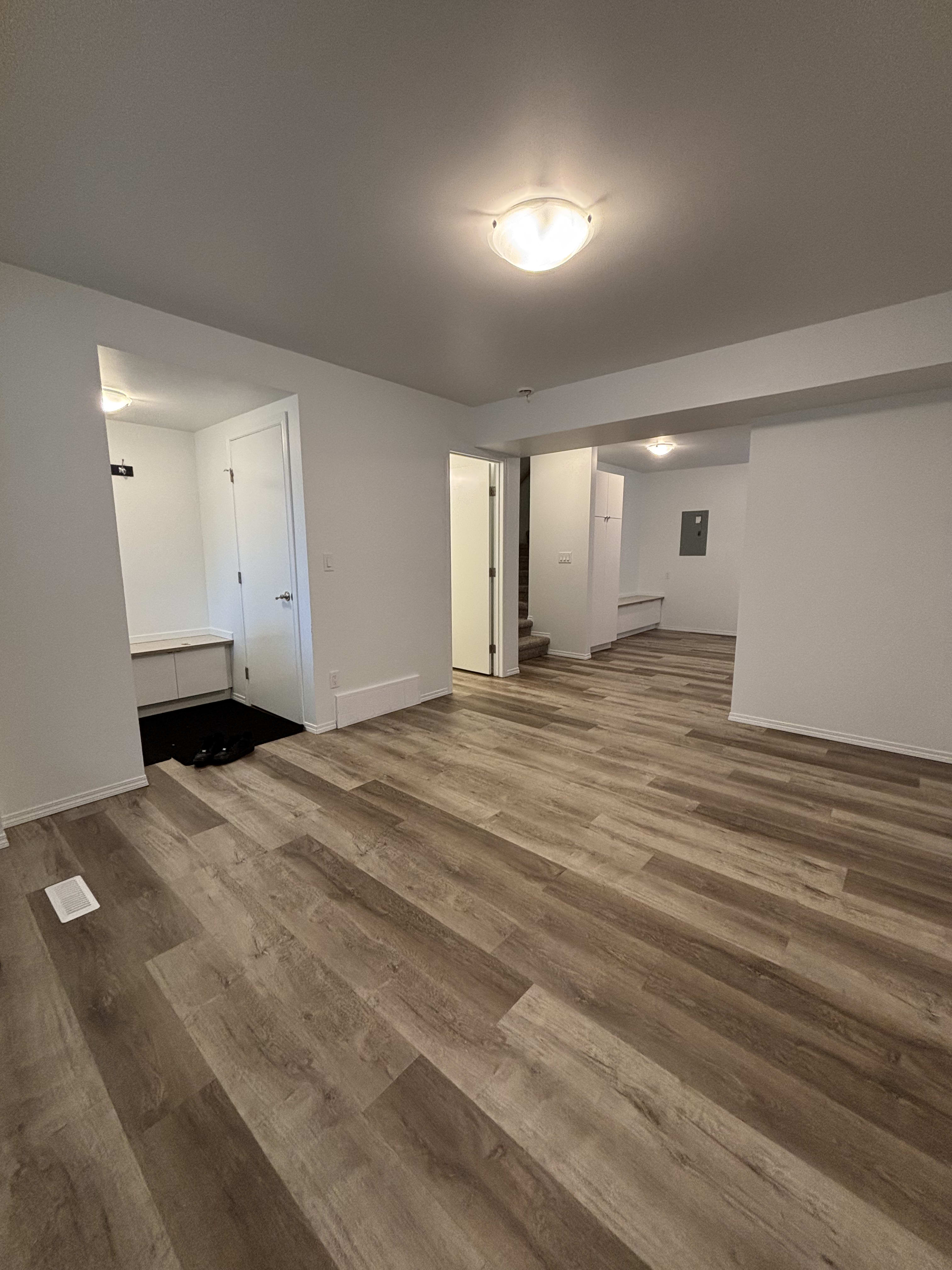 3-bedroom, 2.5-bath main floor home thumbnail 7
