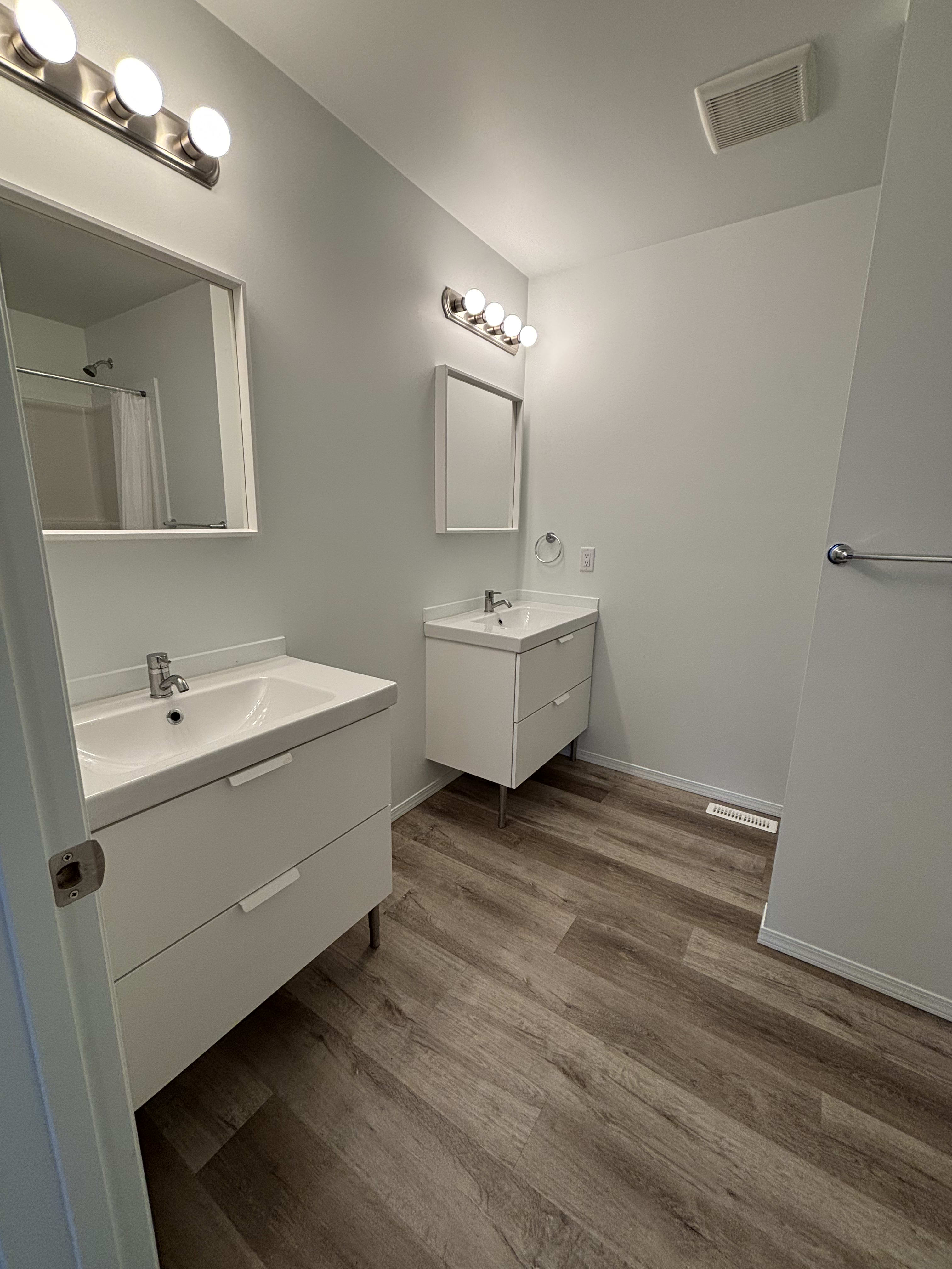 3-bedroom, 2.5-bath main floor home thumbnail 17