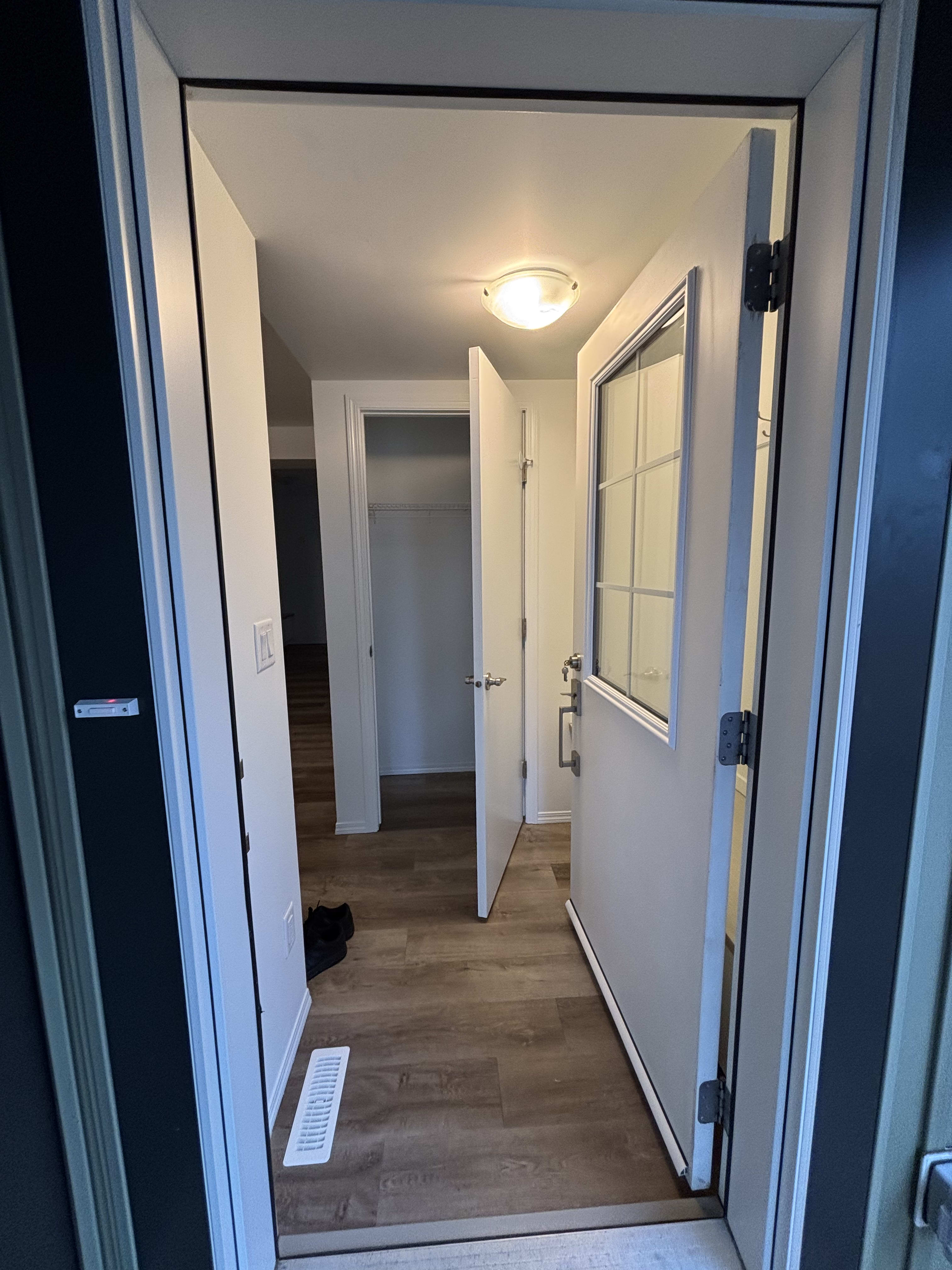 4-bedroom, 2.5-bath main floor home thumbnail 9