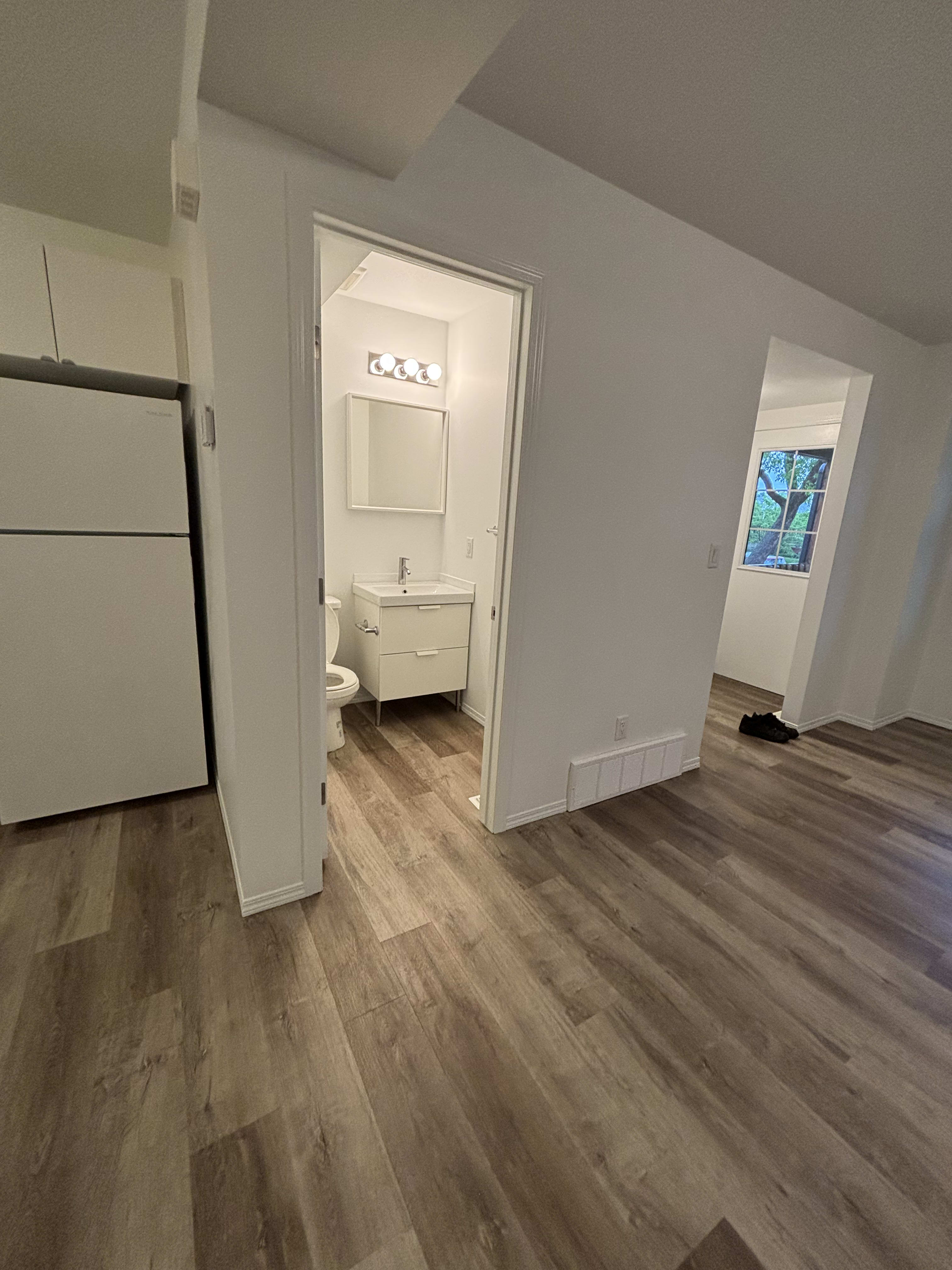 4-bedroom, 2.5-bath main floor home thumbnail 13