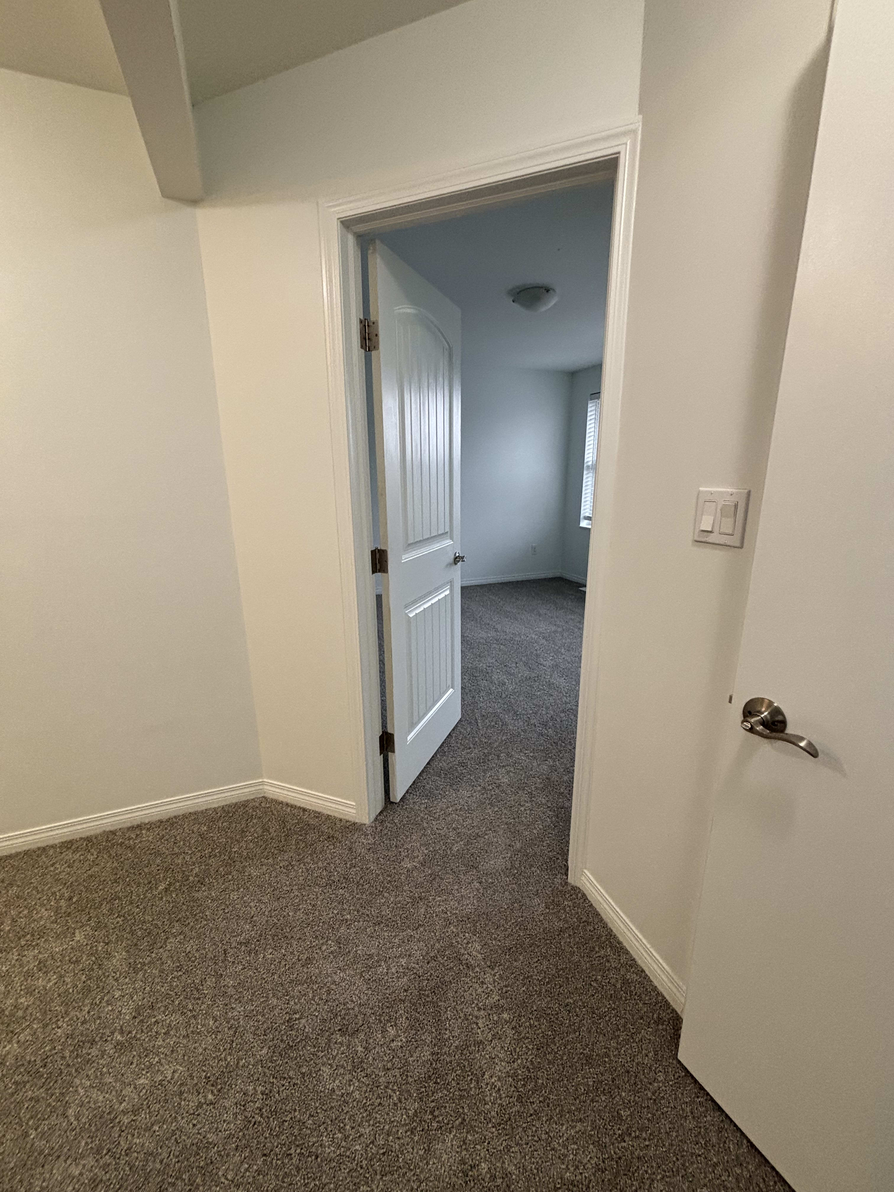 4-bedroom, 2.5-bath main floor home thumbnail 23