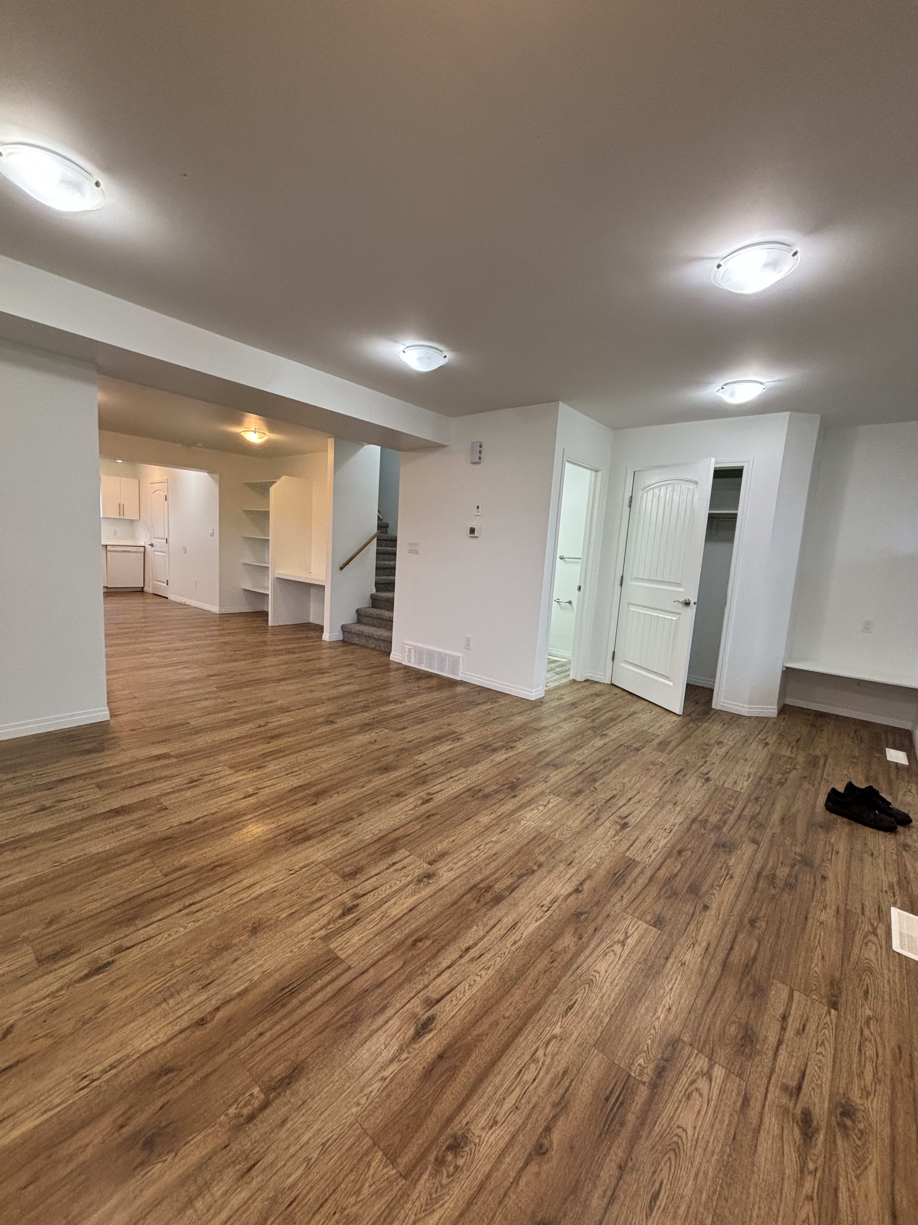 4-bedroom, 2.5-bath main floor home thumbnail 15