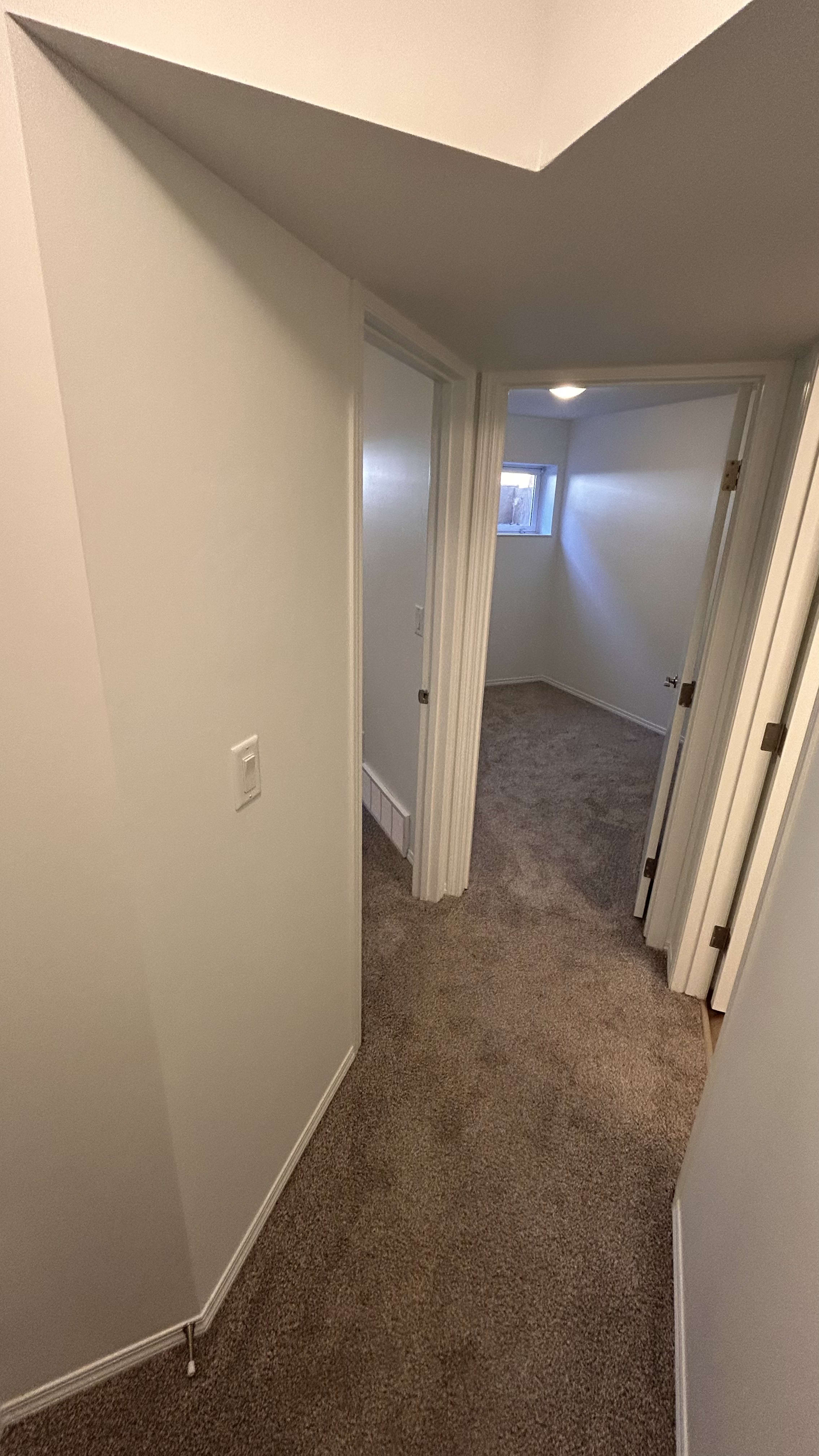 3-bedroom, 1-bathroom basement suite thumbnail 15