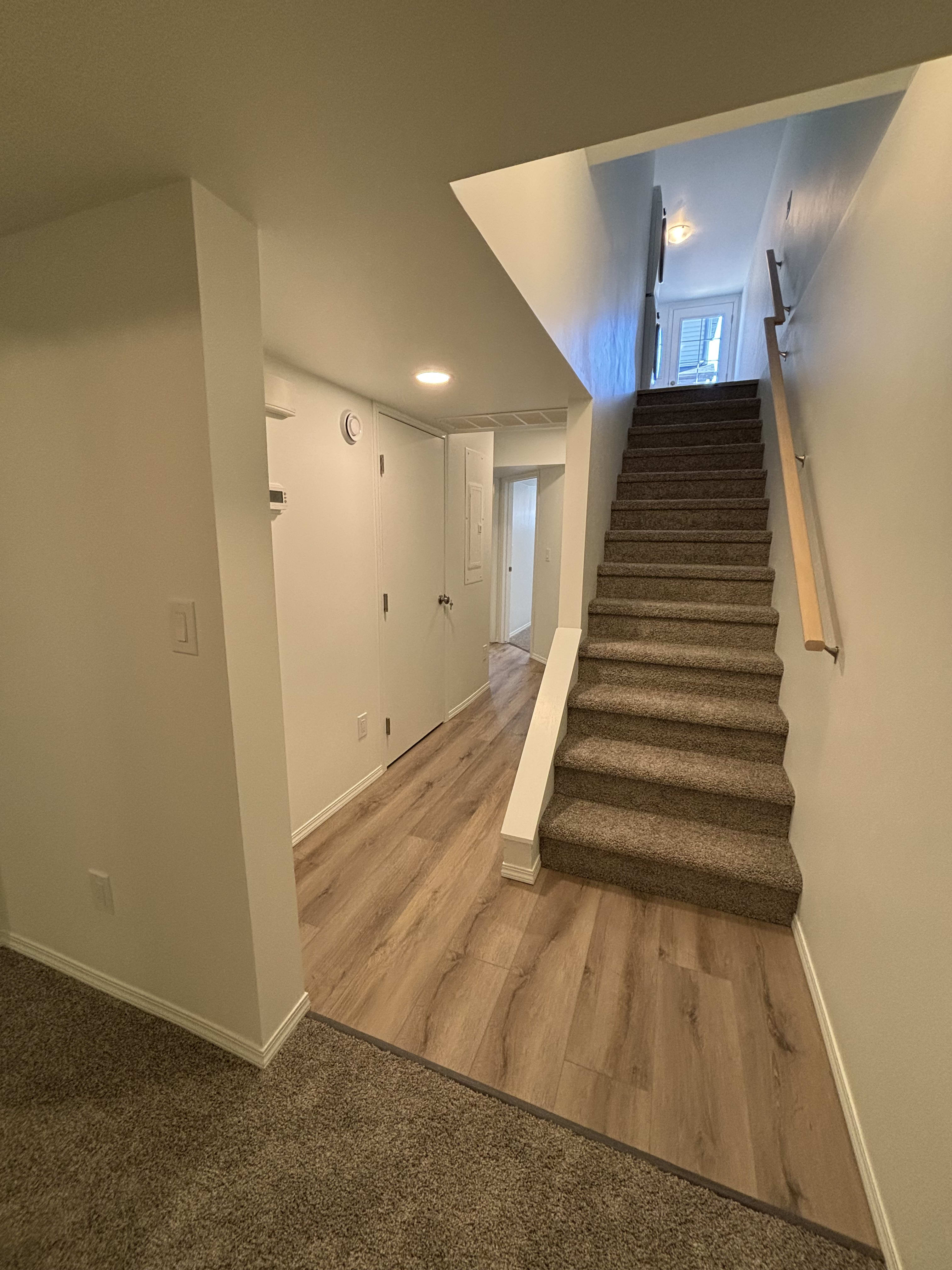 3-bedroom, 1 bath basement suite thumbnail 12