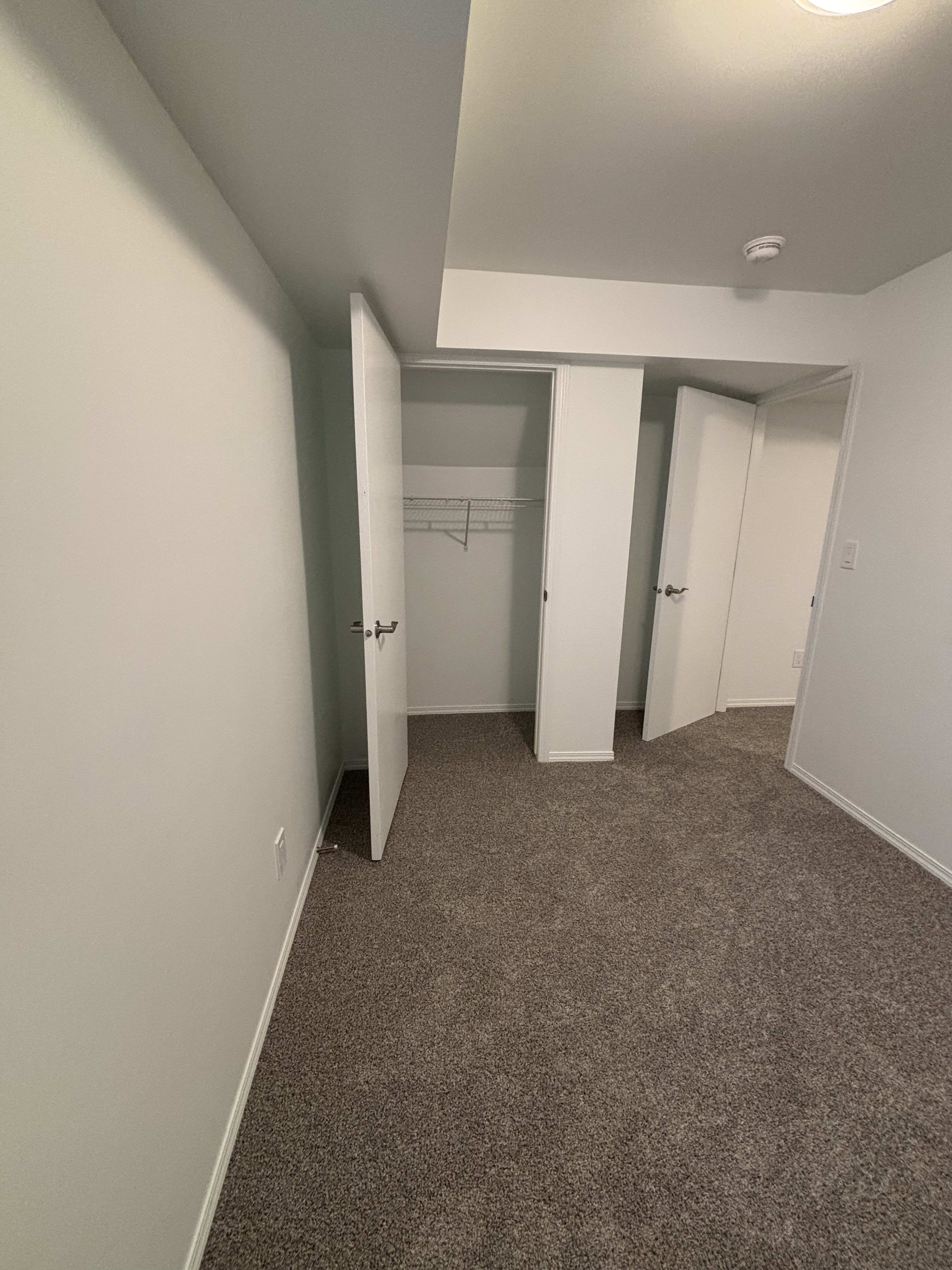 3-bedroom, 1 bath basement suite thumbnail 14