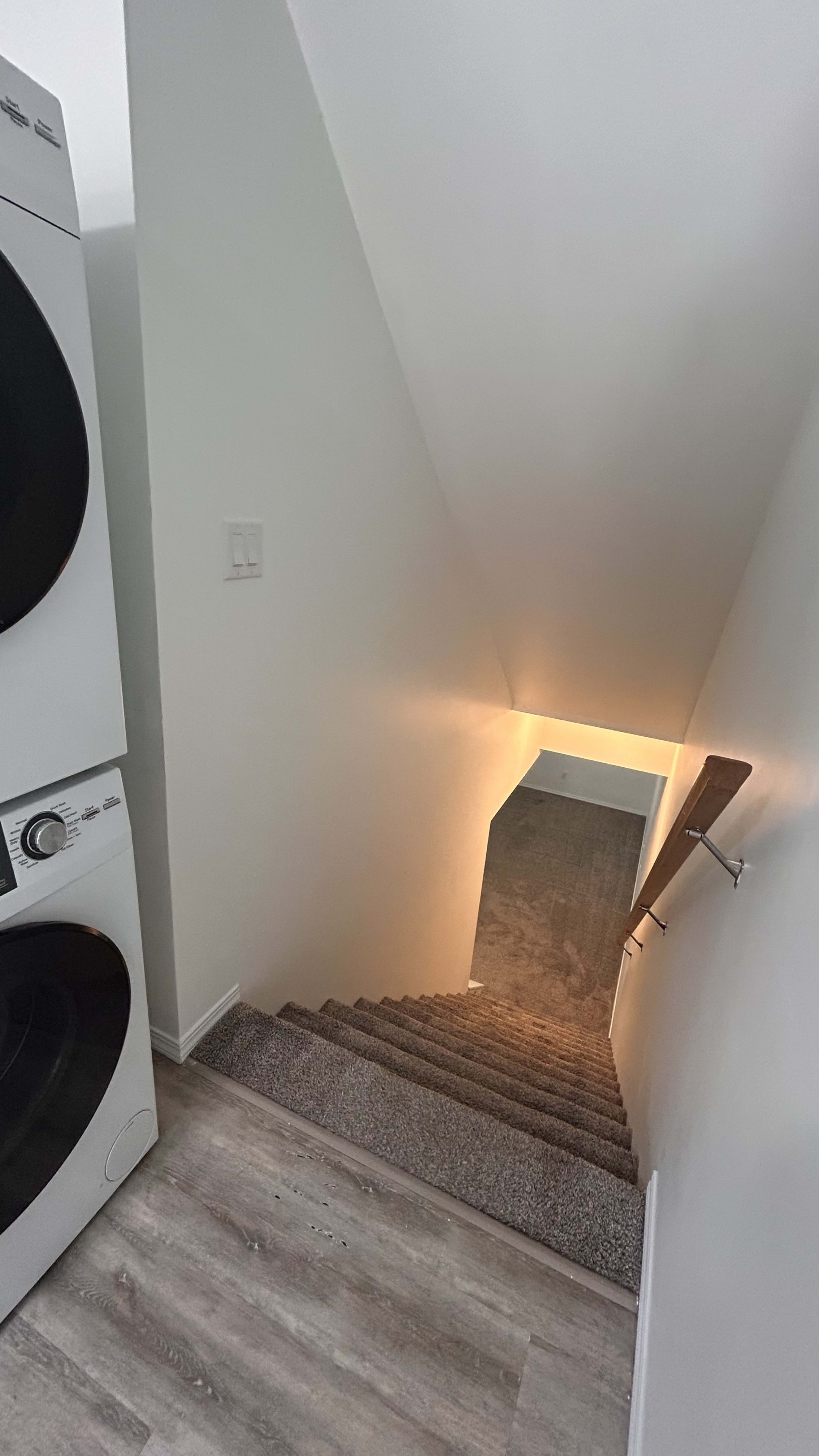 3-bedroom, 1-bathroom basement suite thumbnail 6