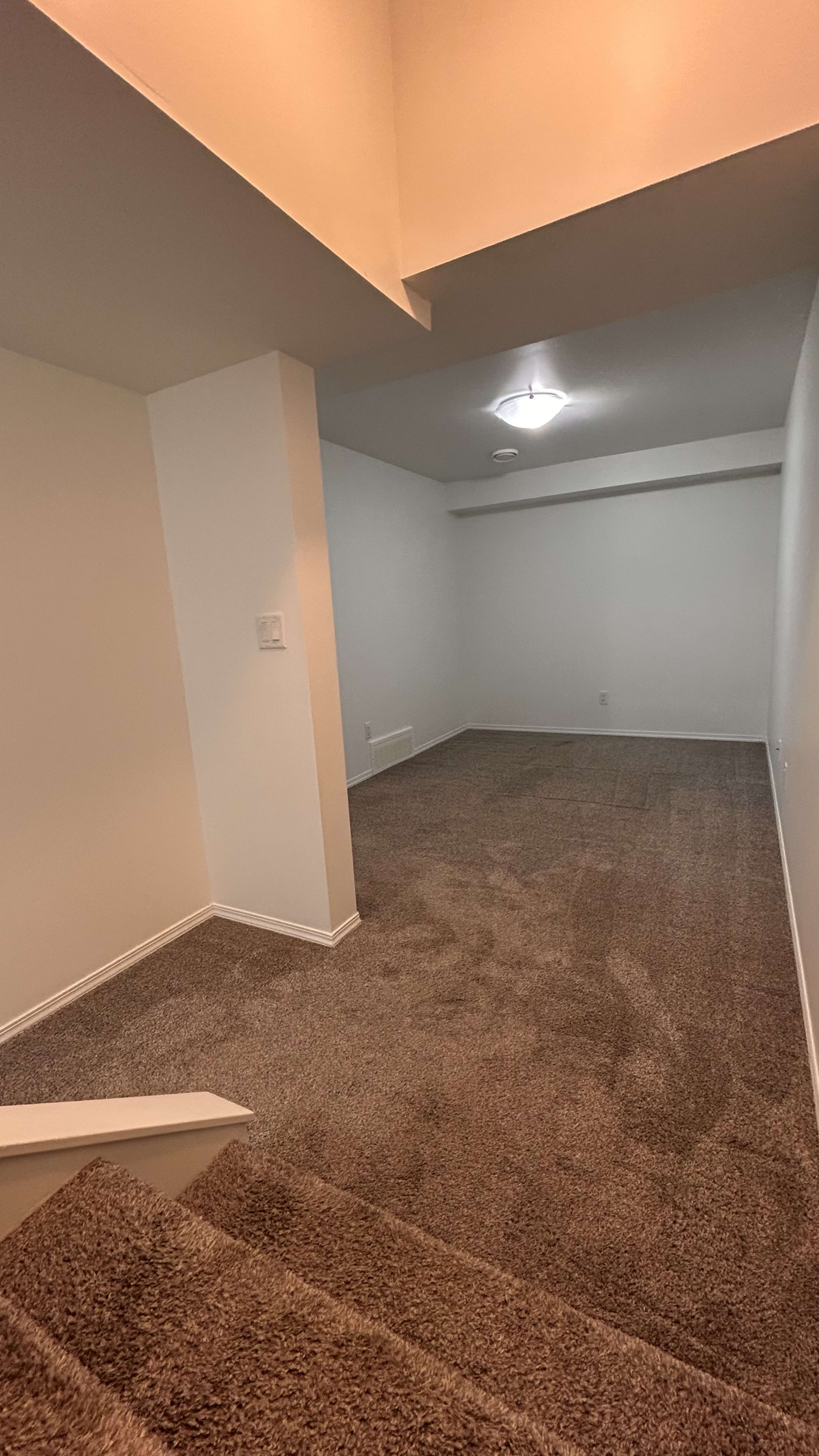 3-bedroom, 1-bathroom basement suite thumbnail 7