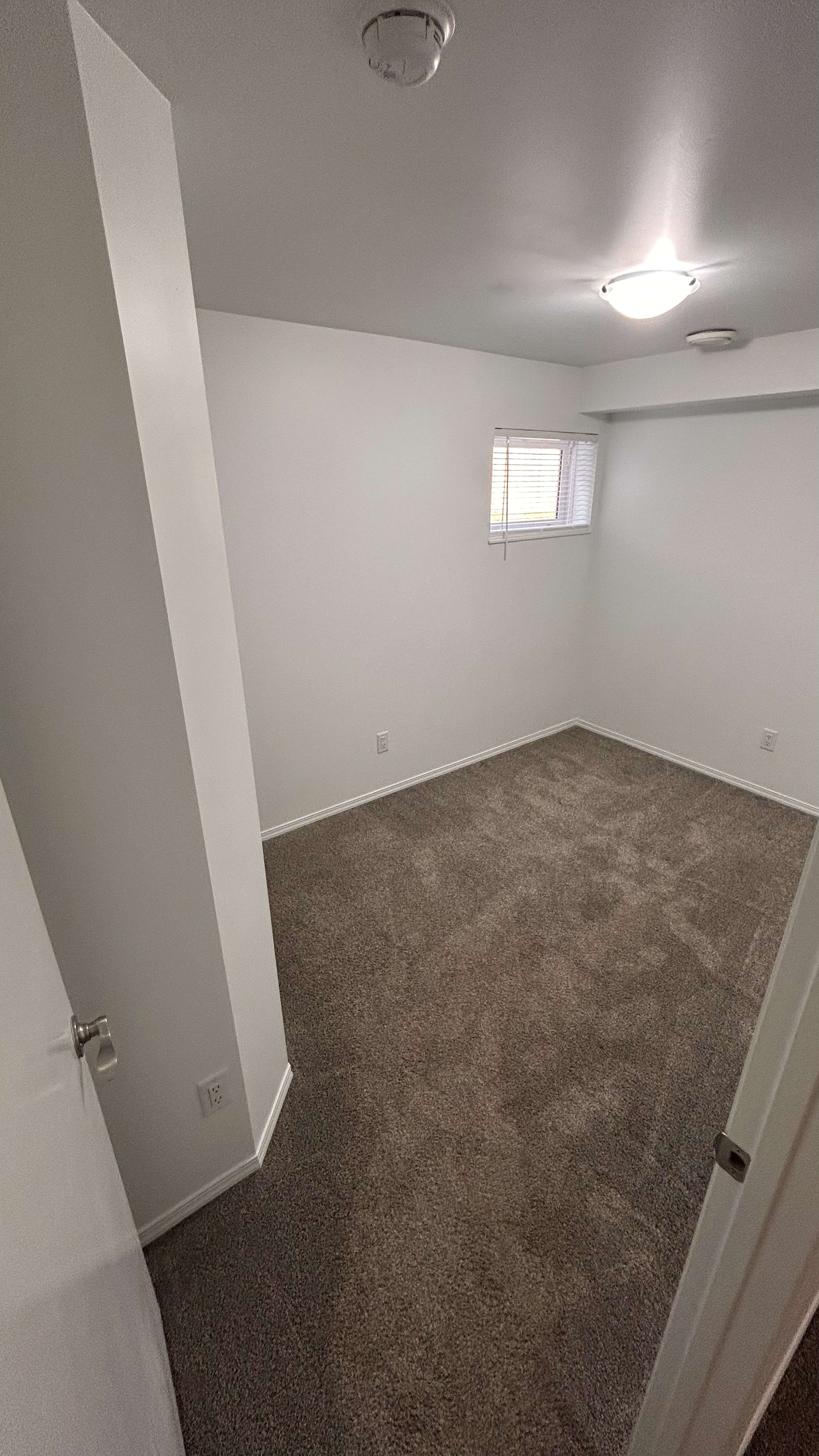 3-bedroom, 1-bathroom basement suite thumbnail 9