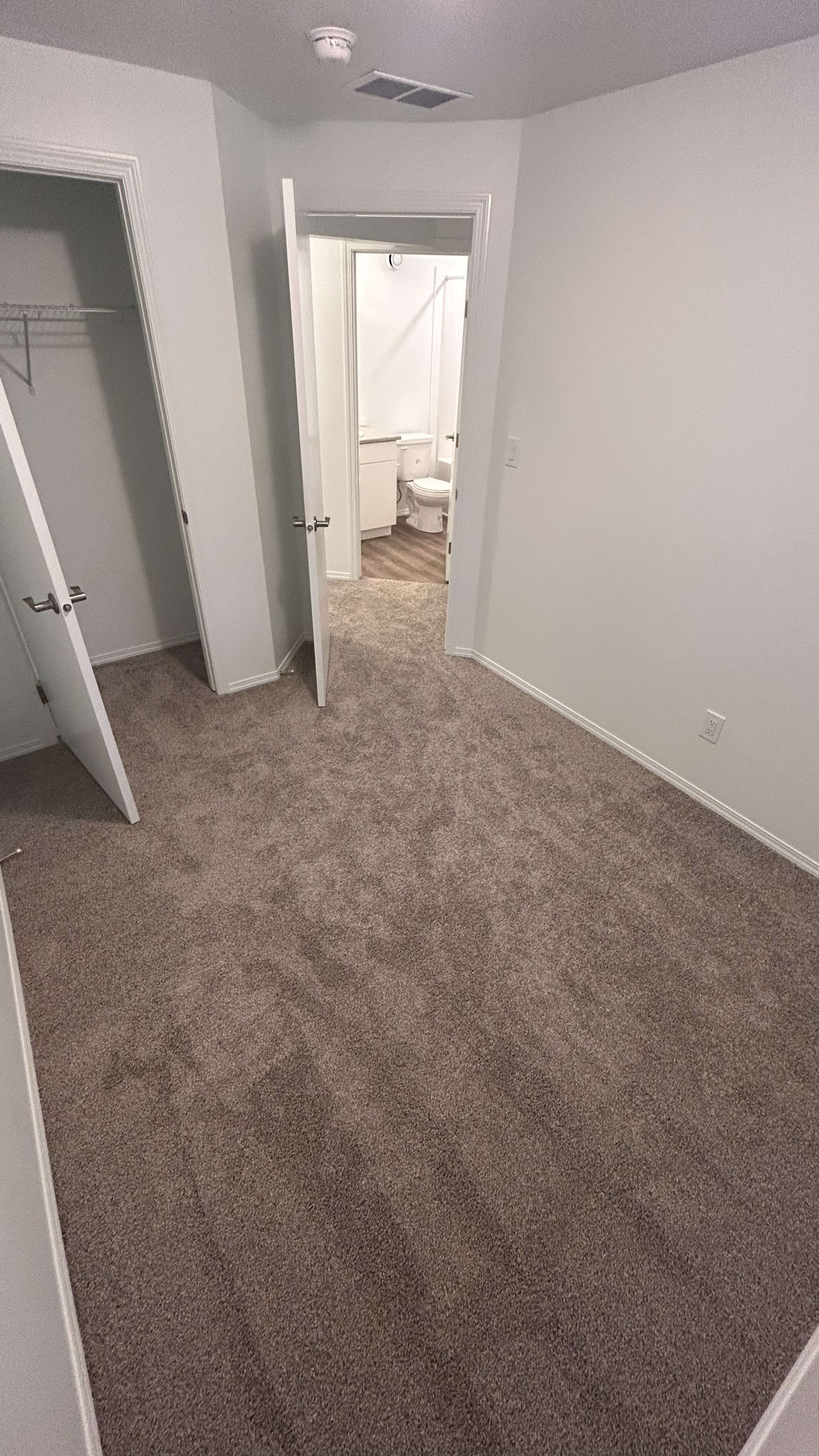 3-bedroom, 1 bath basement suite thumbnail 17