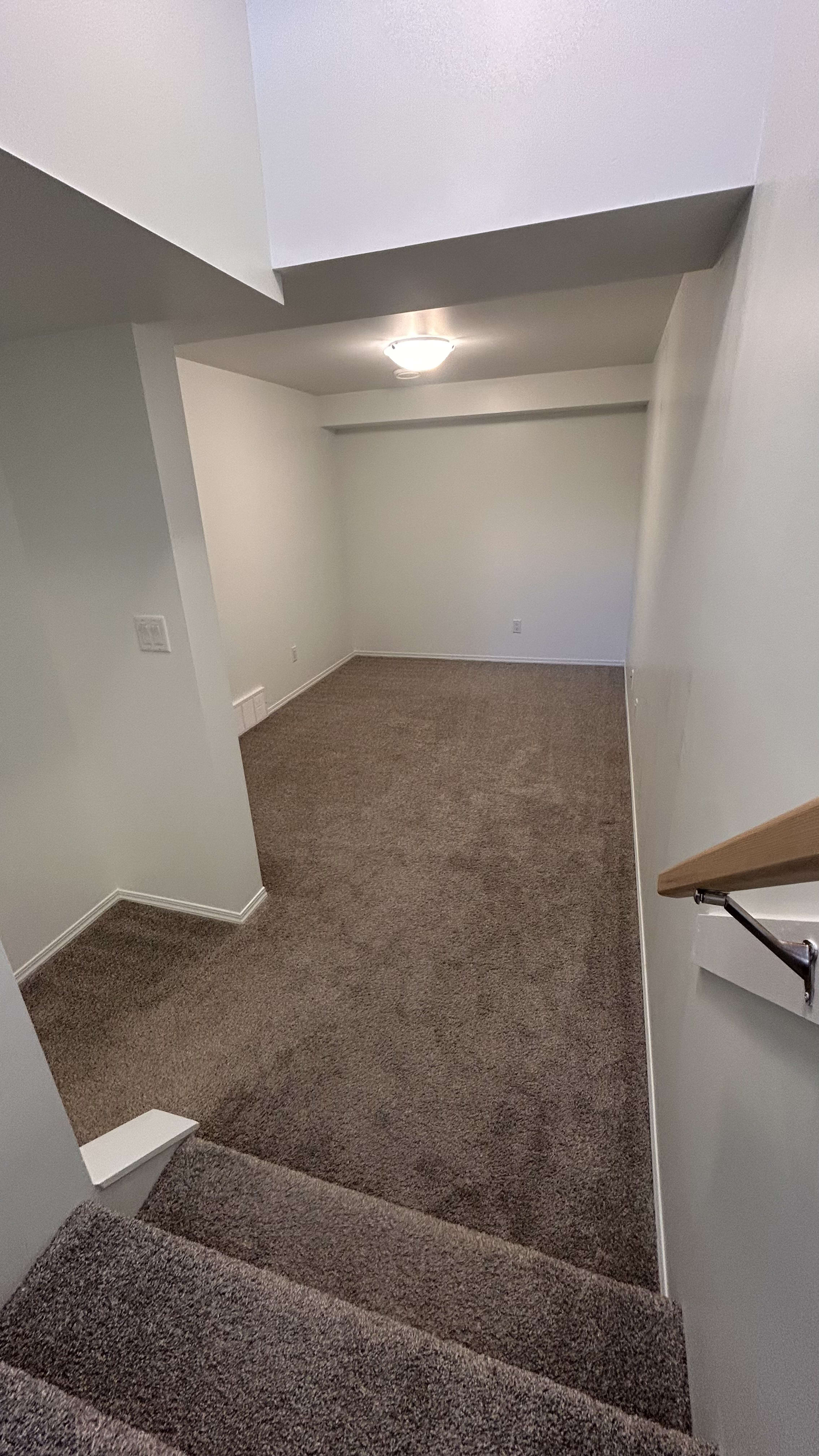 3-bedroom, 1-bathroom basement suite thumbnail 6