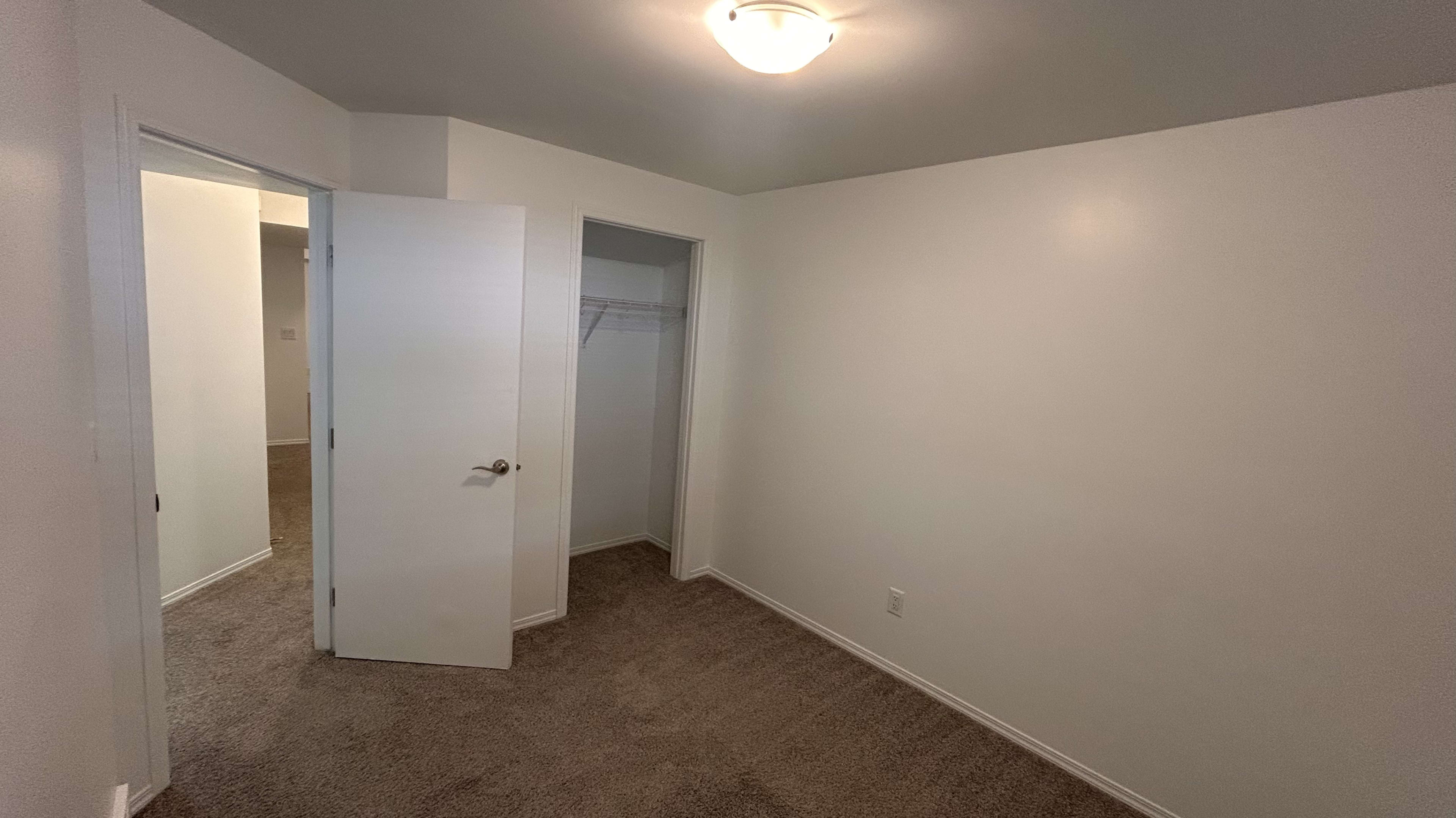 3-bedroom, 1-bathroom basement suite thumbnail 15