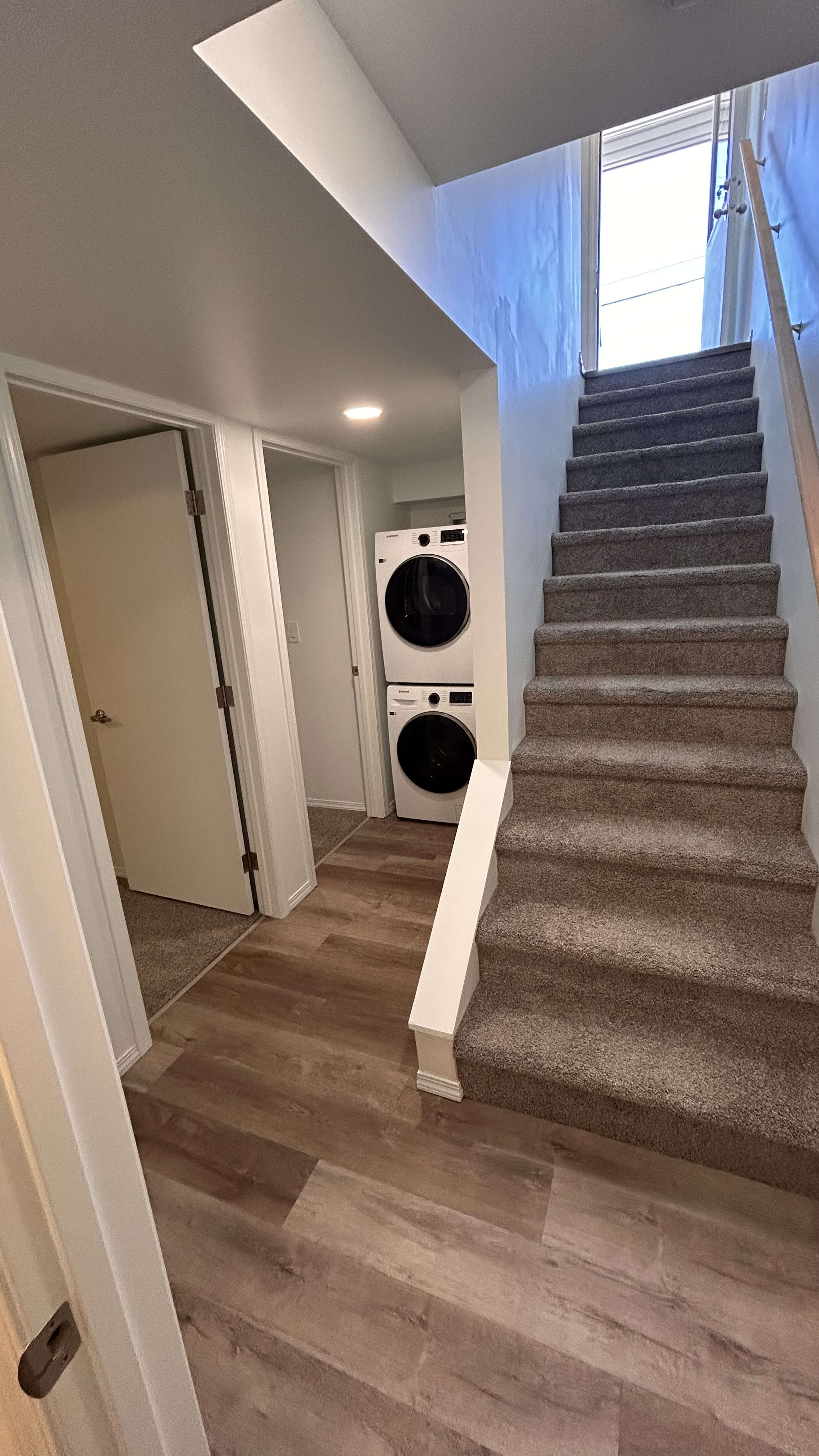 2-bedroom, 1-bathroom basement suite thumbnail 9