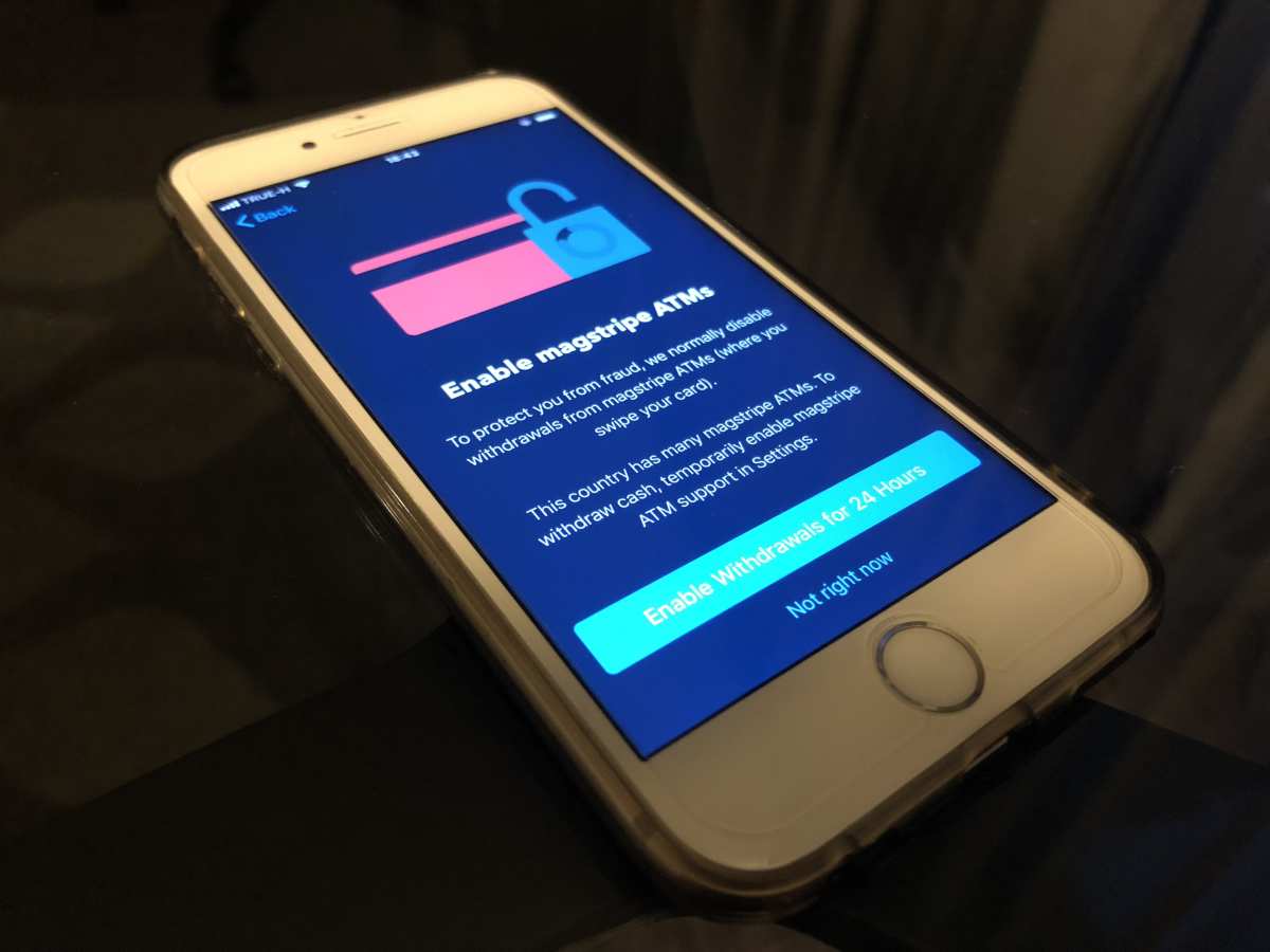 Monzo app Monzo app