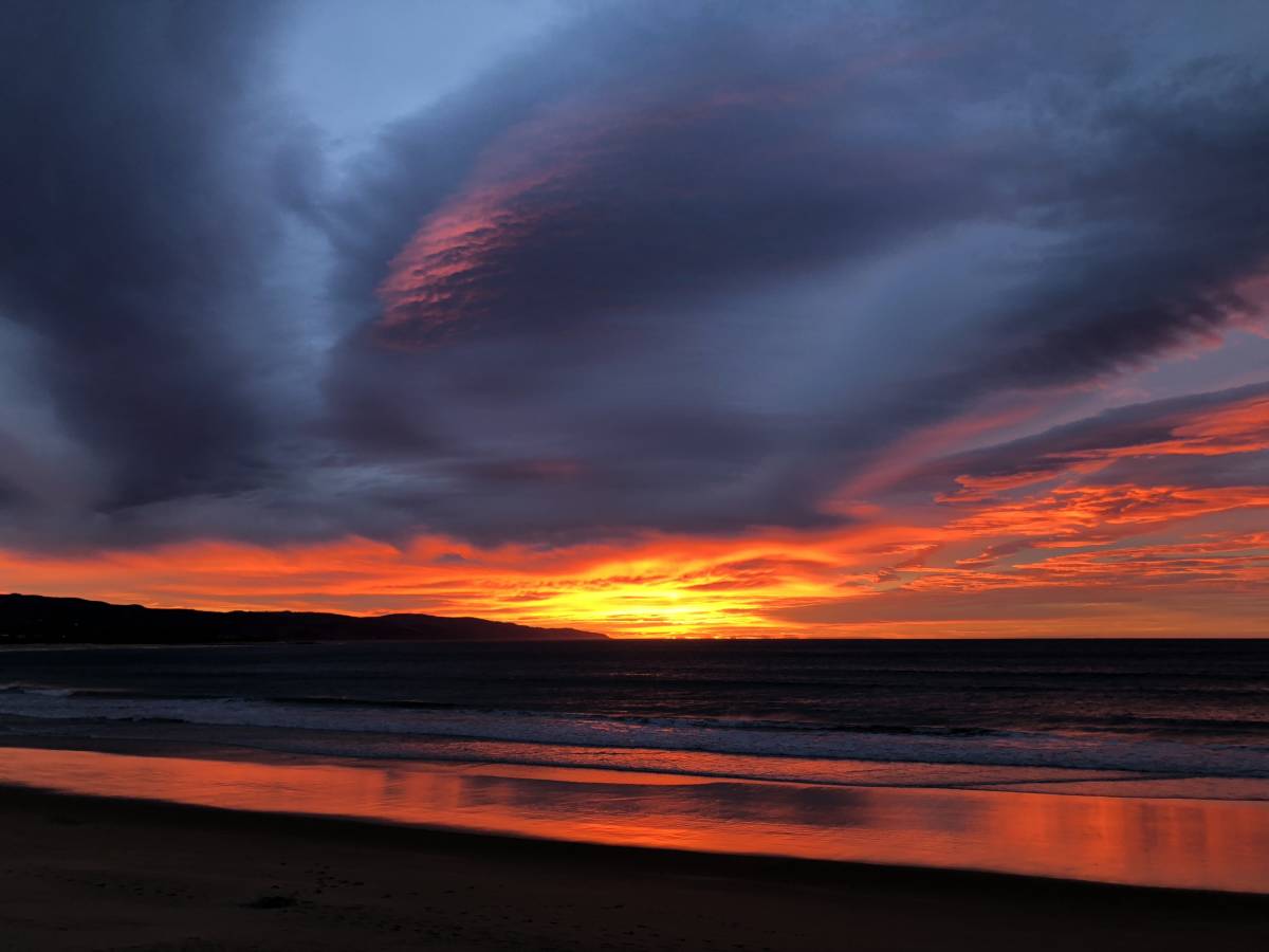 Sunrise in Apollo Bay