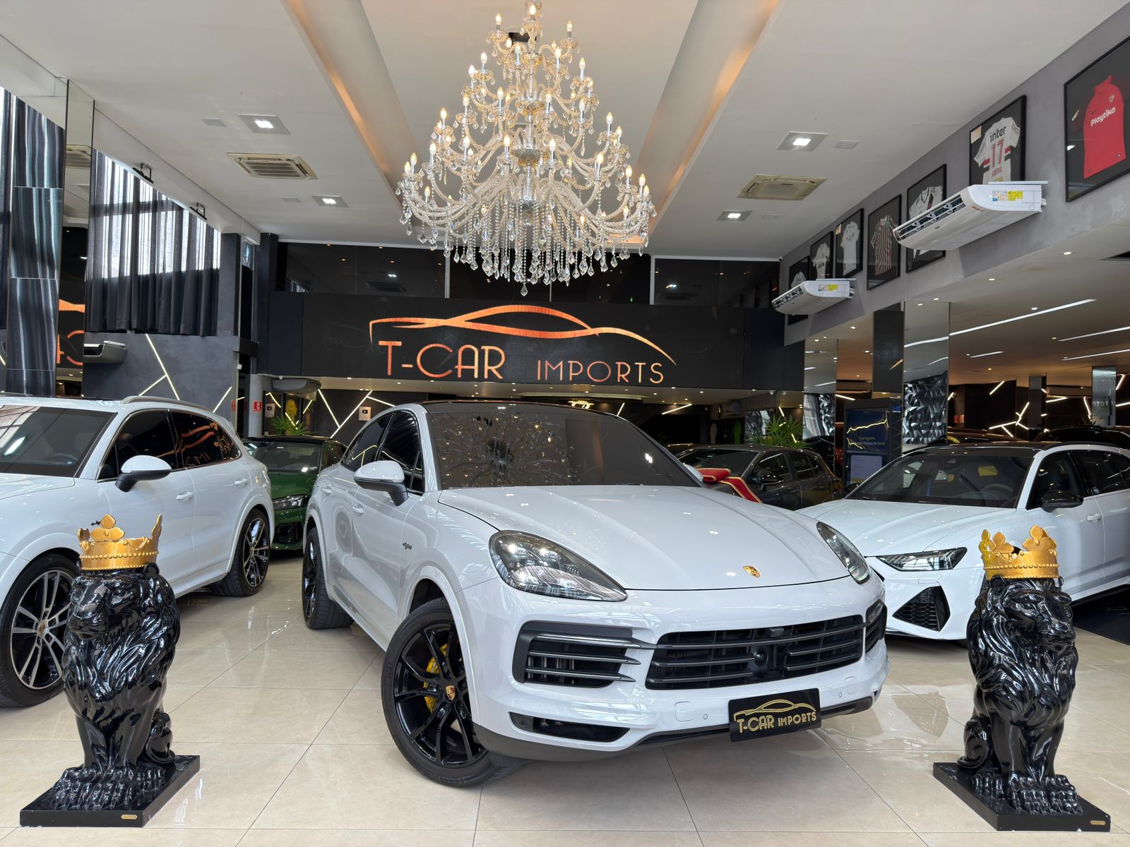 PORSCHE CAYENNE E-HYBRID COUPÉ PLATINUM EDITION BLINDADO