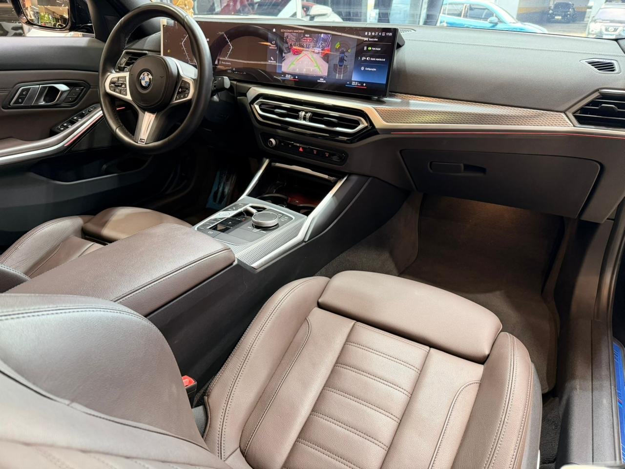 BMW 320I M SPORT - Miniatura 9