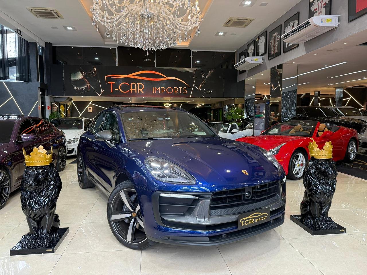PORSCHE MACAN T