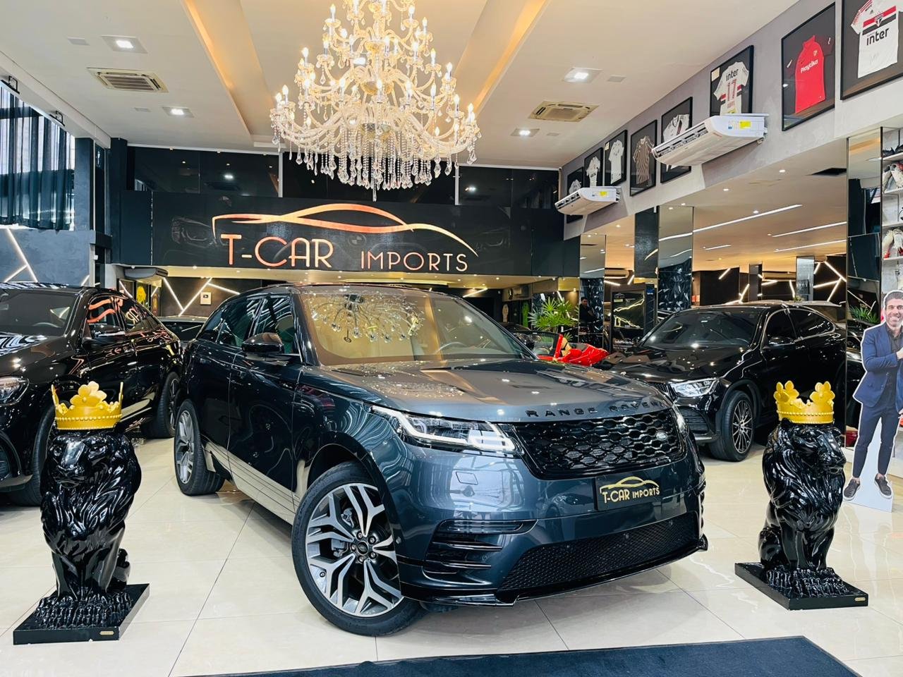 LAND ROVER VELAR 2.0 P300 GASOLINA R-DYNAMIC SE AUTOMÁTICO